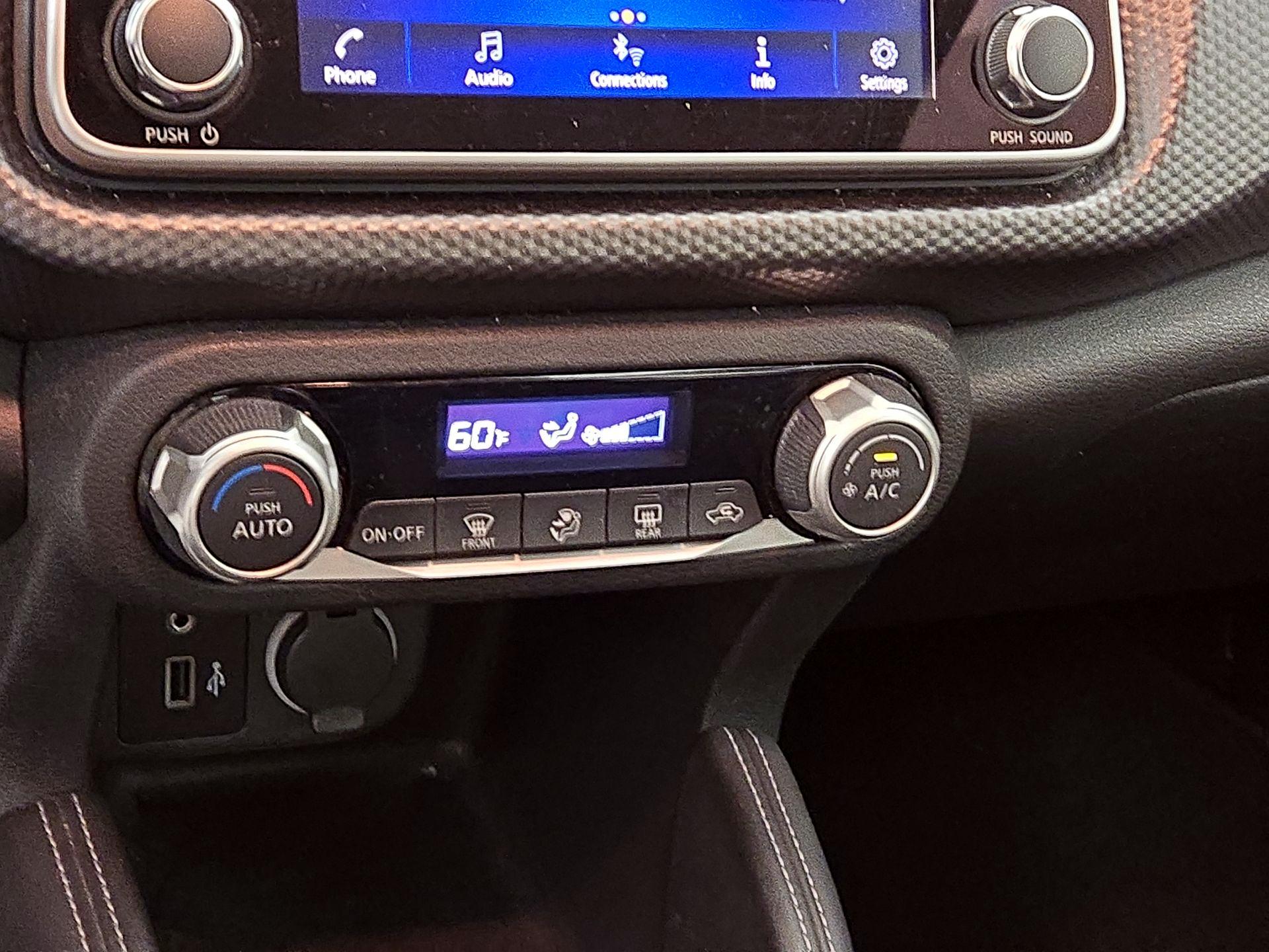 Thumbnail: 2019 Nissan Kicks - 13