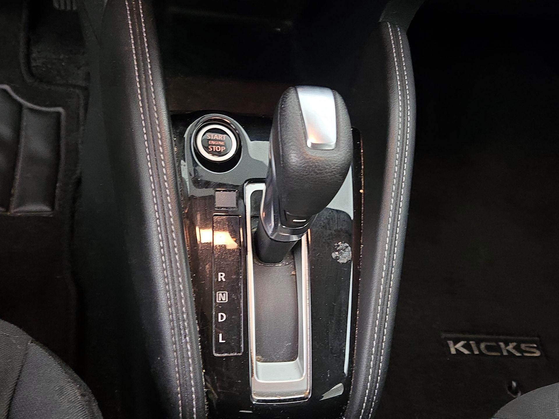 Thumbnail: 2019 Nissan Kicks - 14