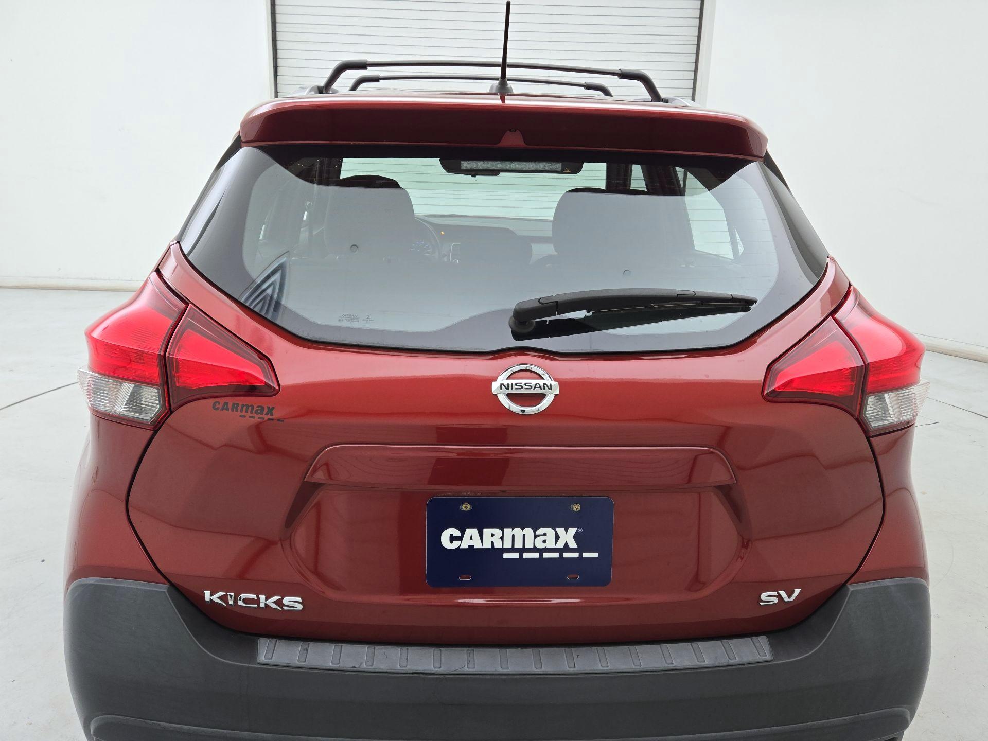 Thumbnail: 2019 Nissan Kicks - 6