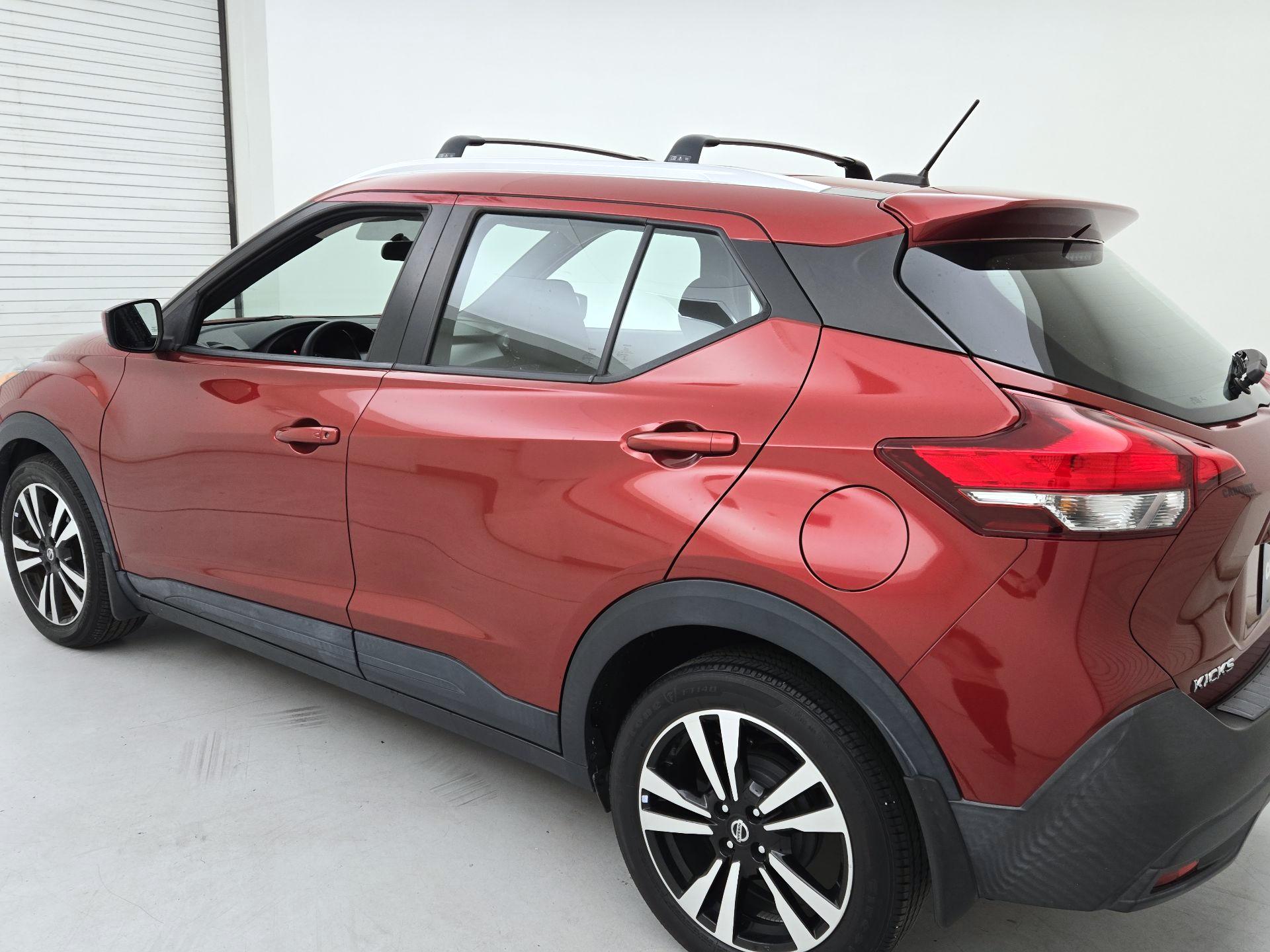 Thumbnail: 2019 Nissan Kicks - 7