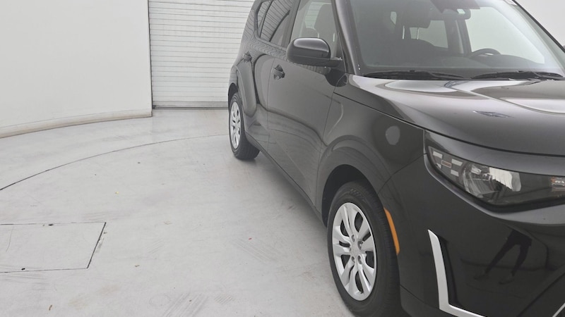 2023 Kia Soul LX Hero Image