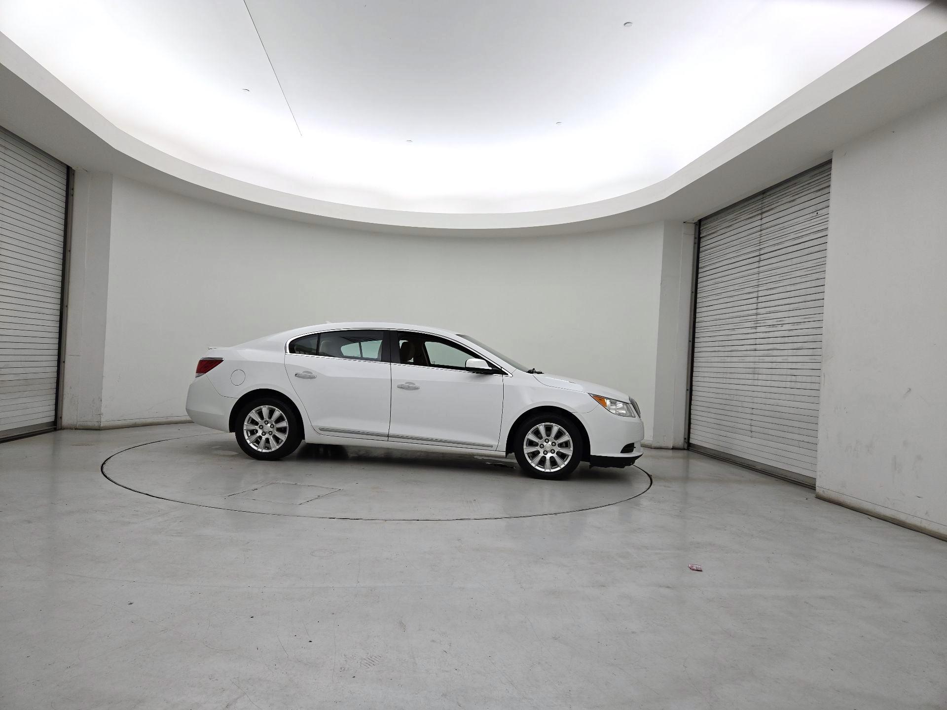 Thumbnail: 2013 Buick LaCrosse - 4