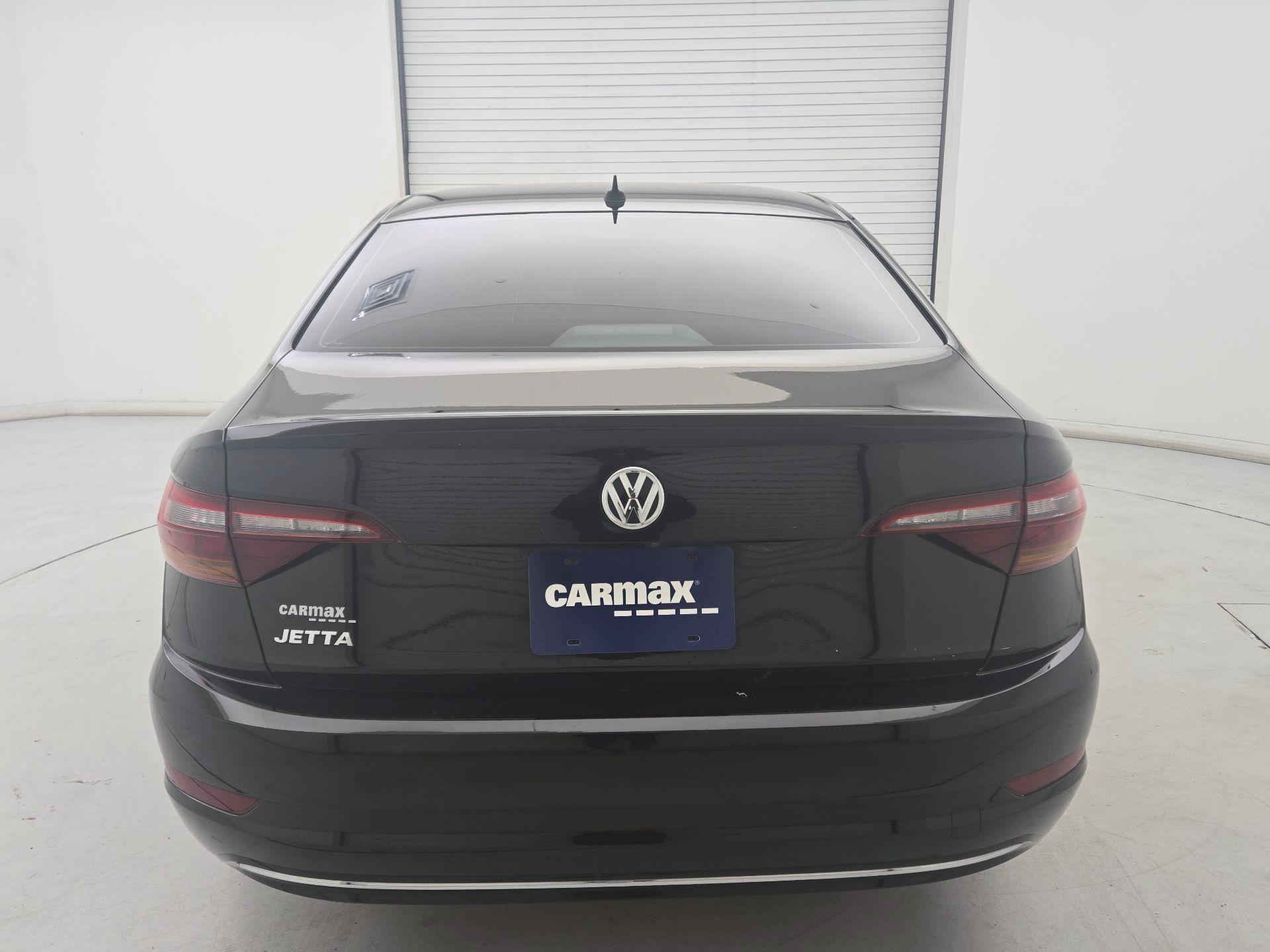 Thumbnail: 2019 Volkswagen Jetta - 6
