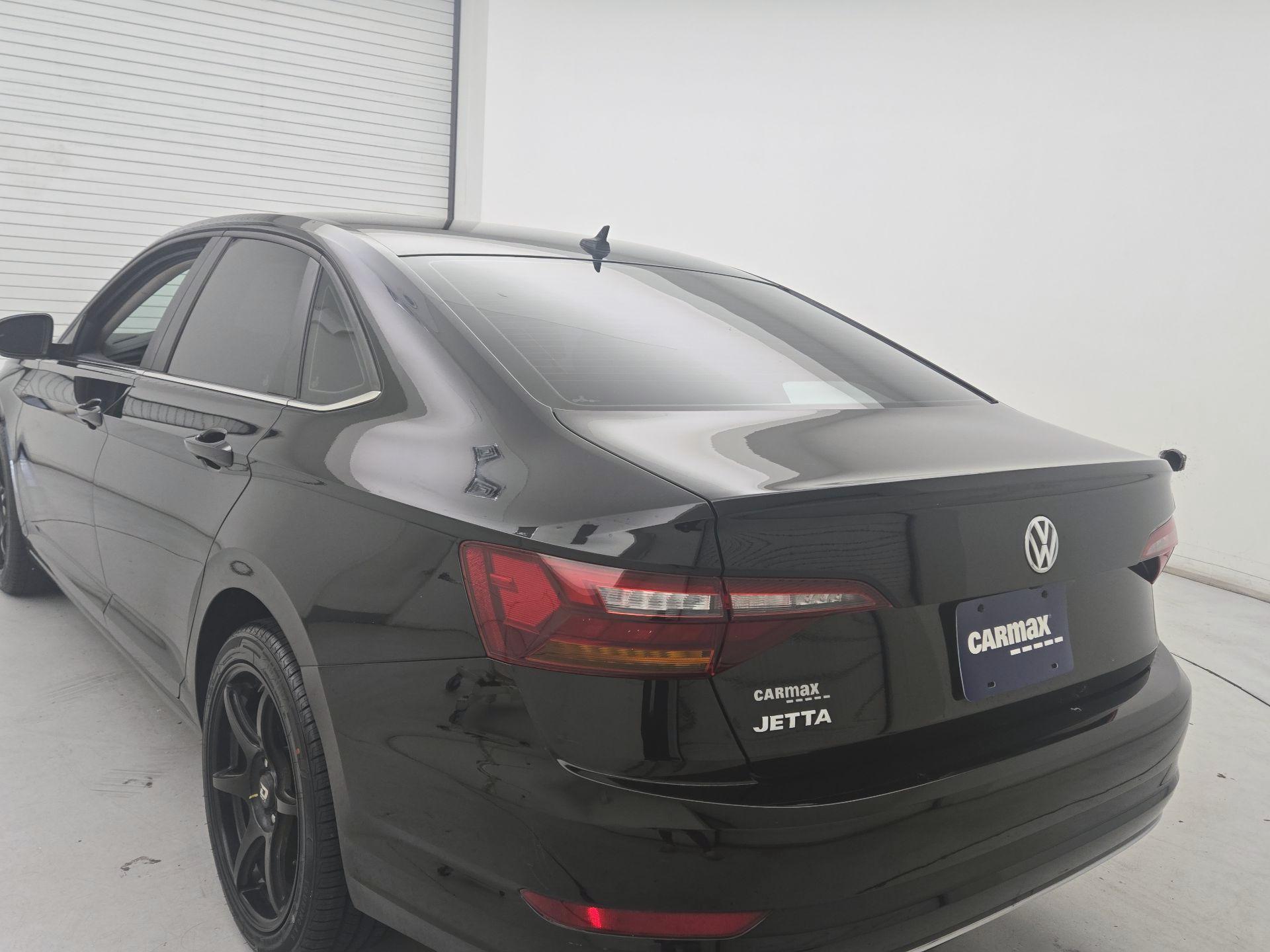 Thumbnail: 2019 Volkswagen Jetta - 7