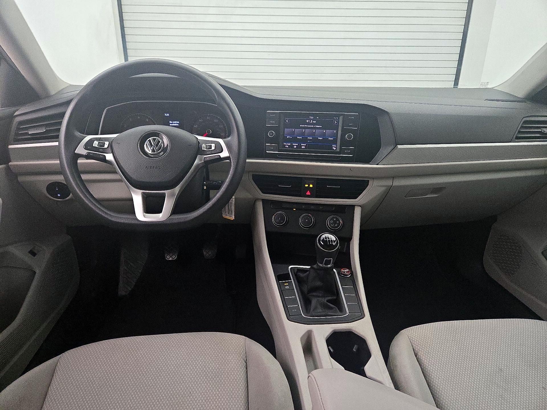 Thumbnail: 2019 Volkswagen Jetta - 8