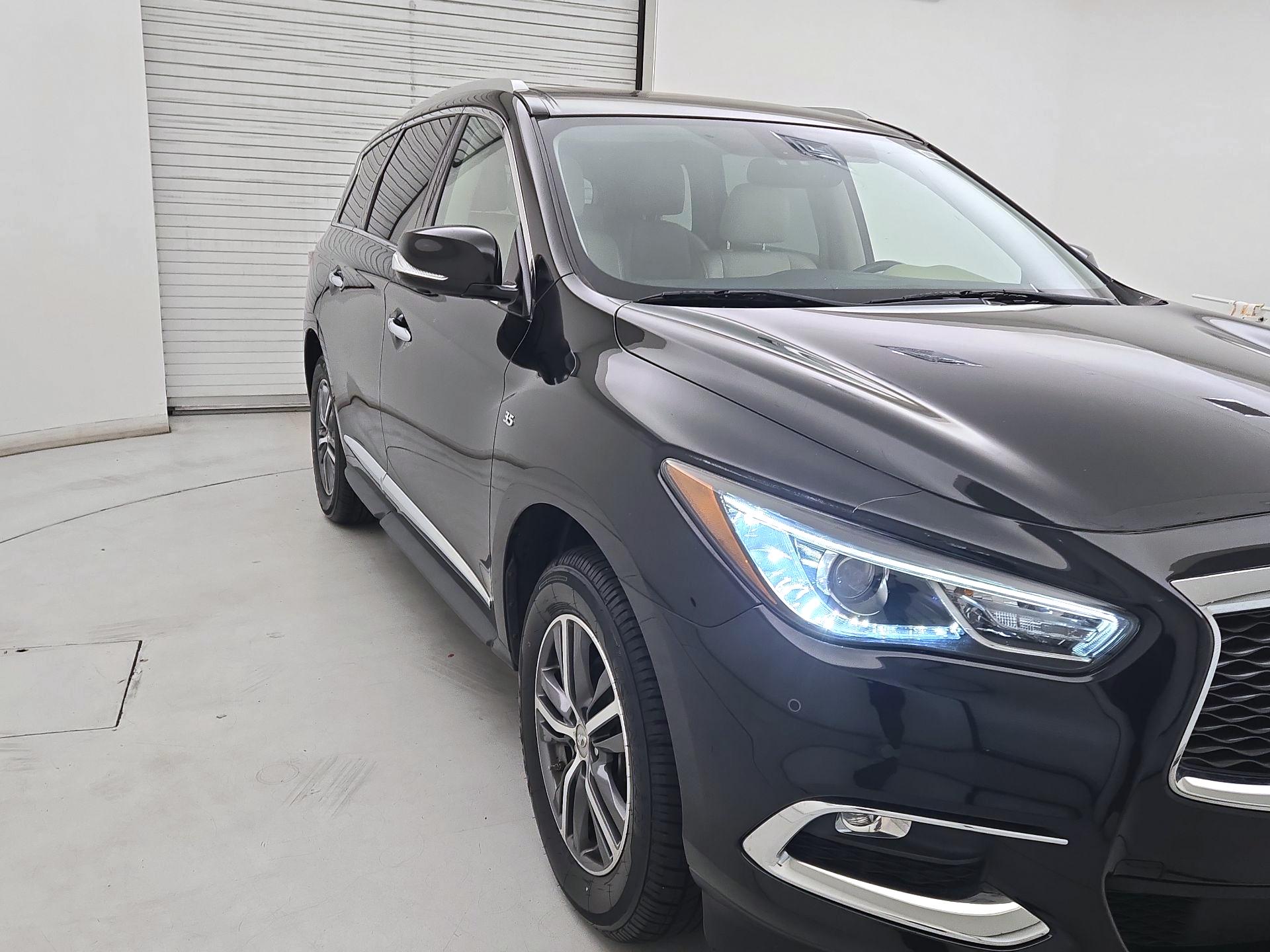 Thumbnail: 2017 INFINITI QX60 - 1