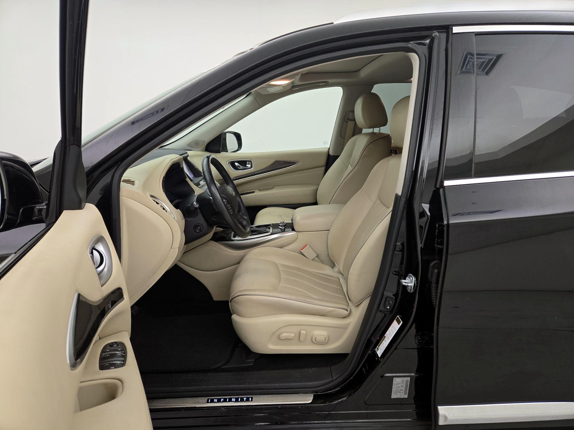 Thumbnail: 2017 INFINITI QX60 - 9