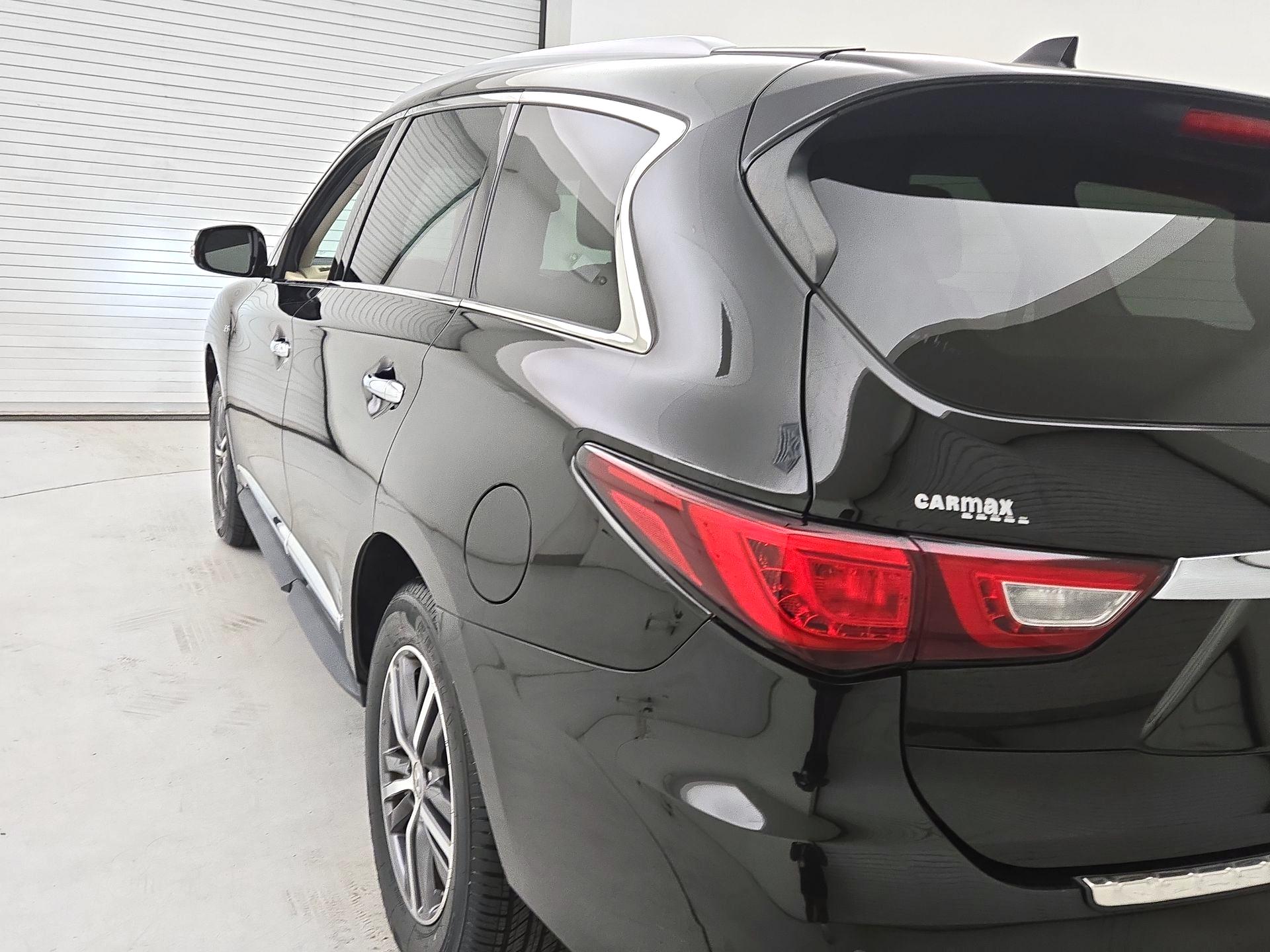 Thumbnail: 2017 INFINITI QX60 - 7