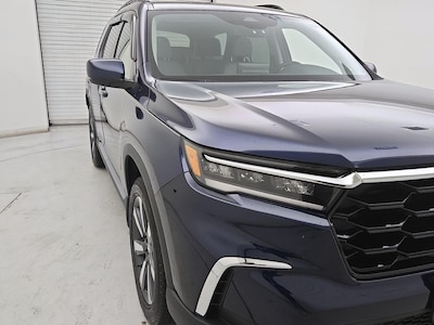 2024 Honda Pilot Touring -
                Newark, DE