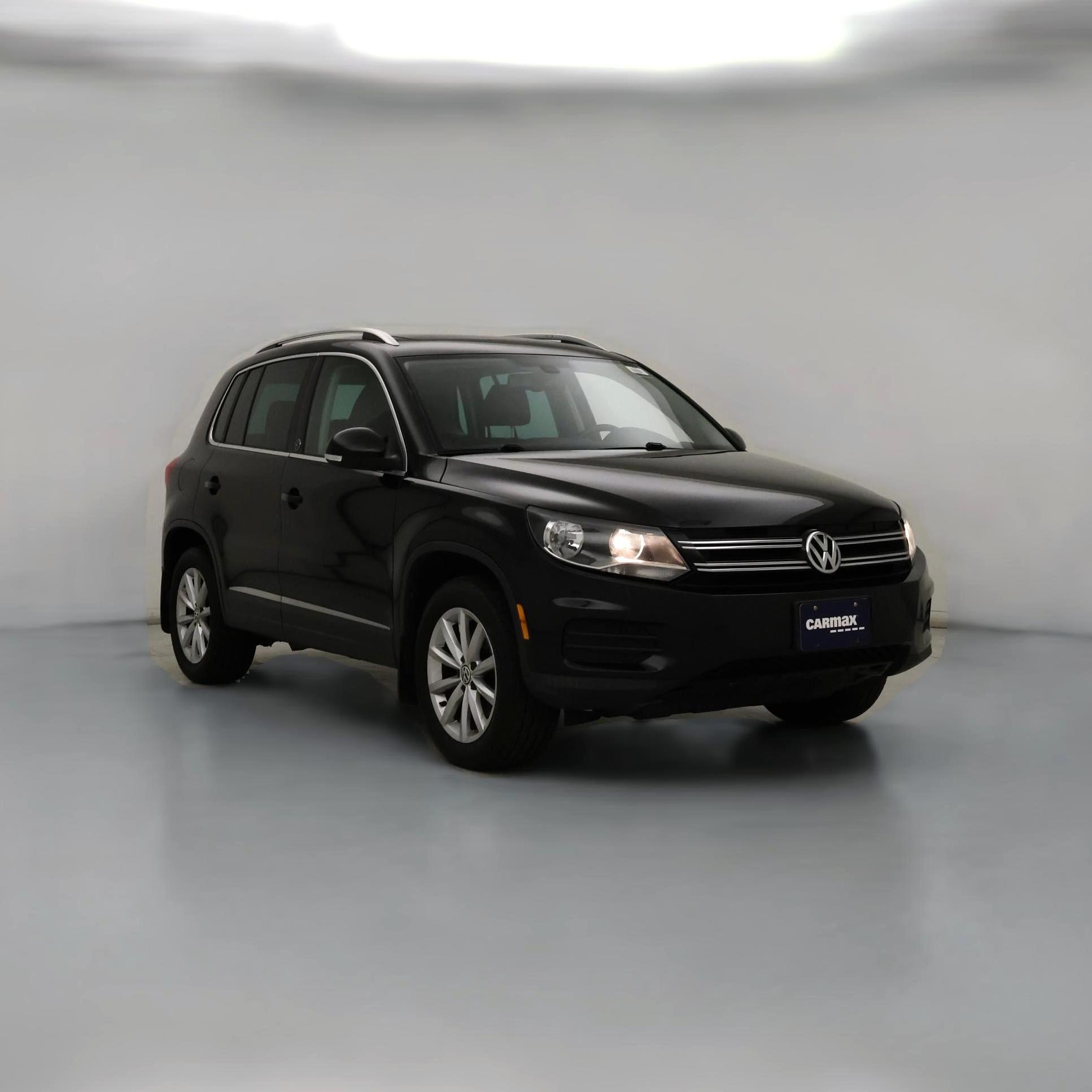 Thumbnail: 2017 Volkswagen Tiguan - 1