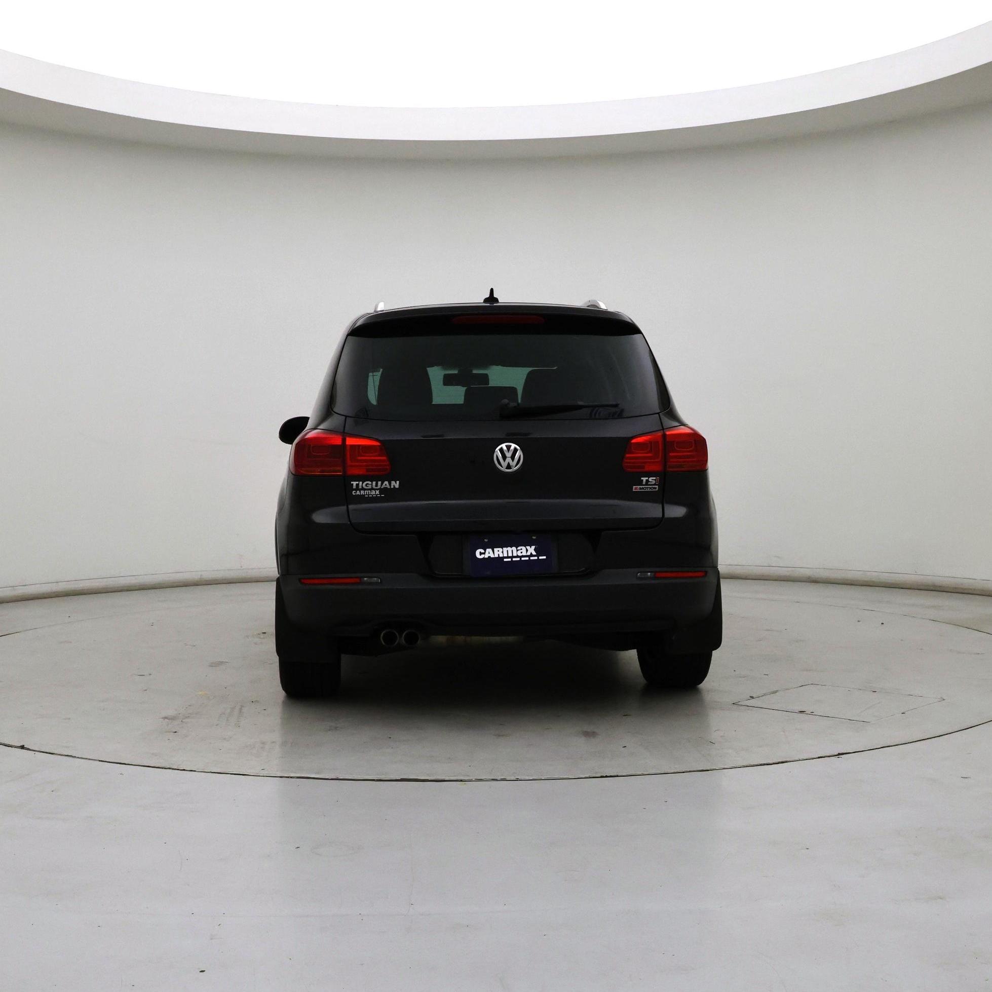 Thumbnail: 2017 Volkswagen Tiguan - 6
