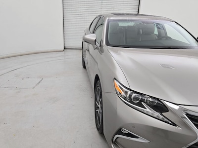 2016 Lexus ES 350 -
                Newark, DE