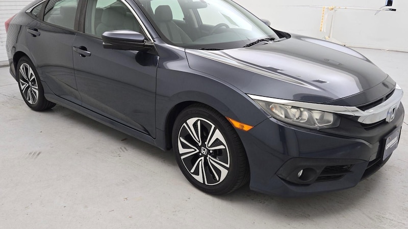 2017 Honda Civic EX-T Hero Image