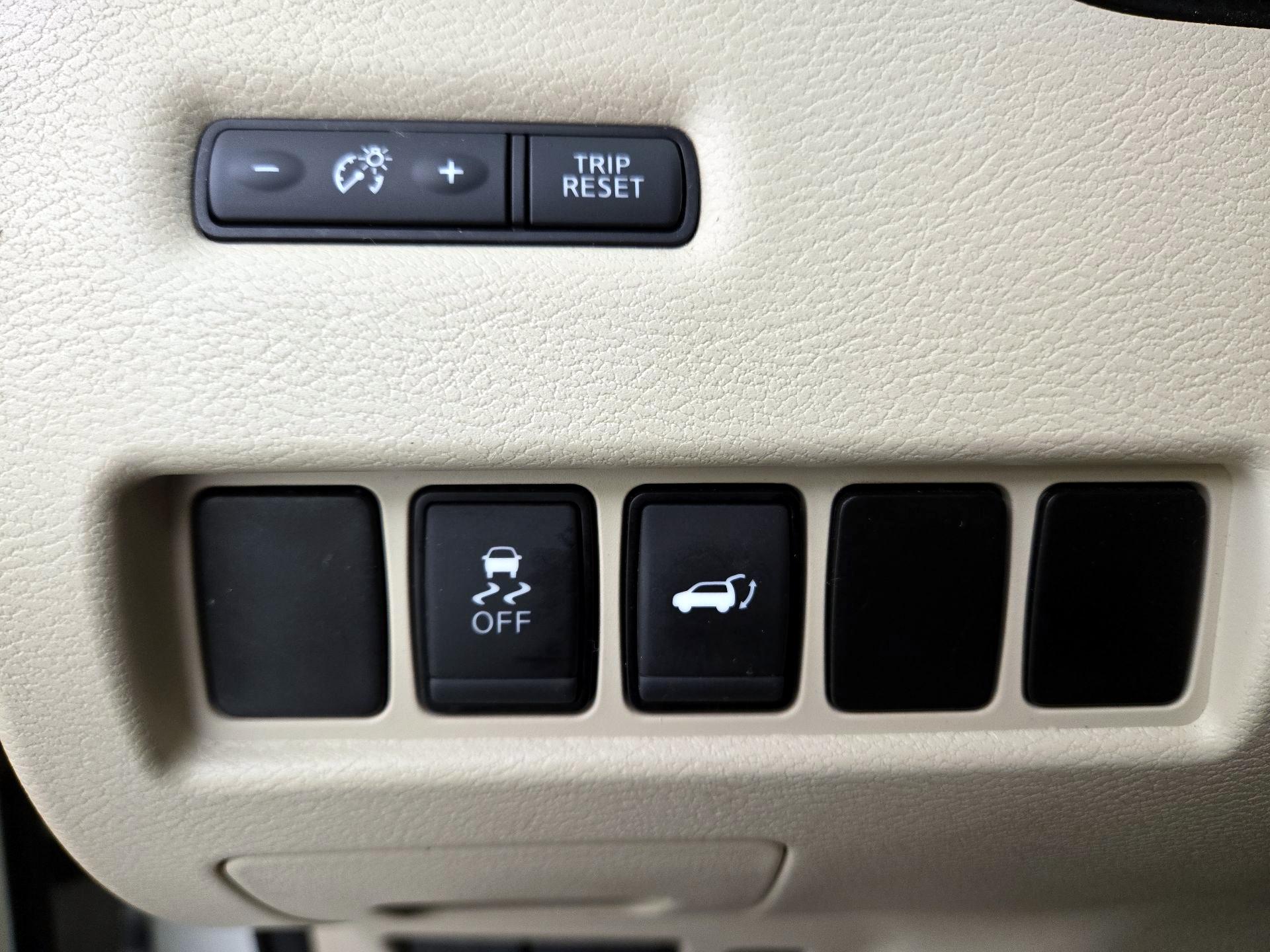 Thumbnail: 2017 Nissan Murano - 11