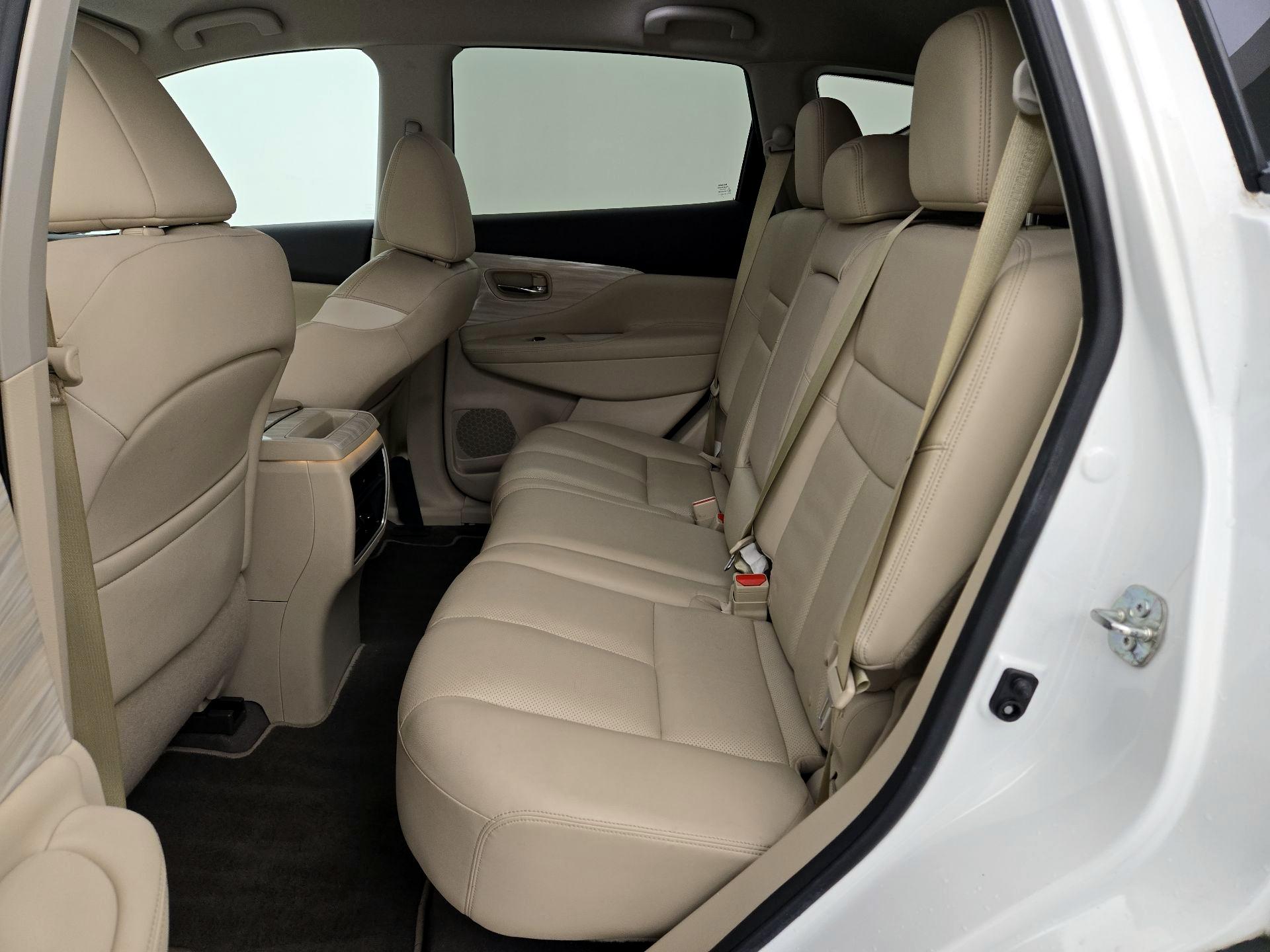 Thumbnail: 2017 Nissan Murano - 17