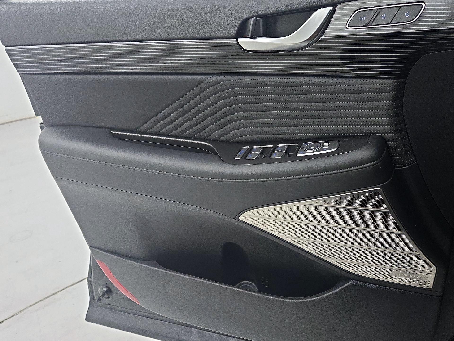 Thumbnail: 2024 Hyundai Palisade - 10