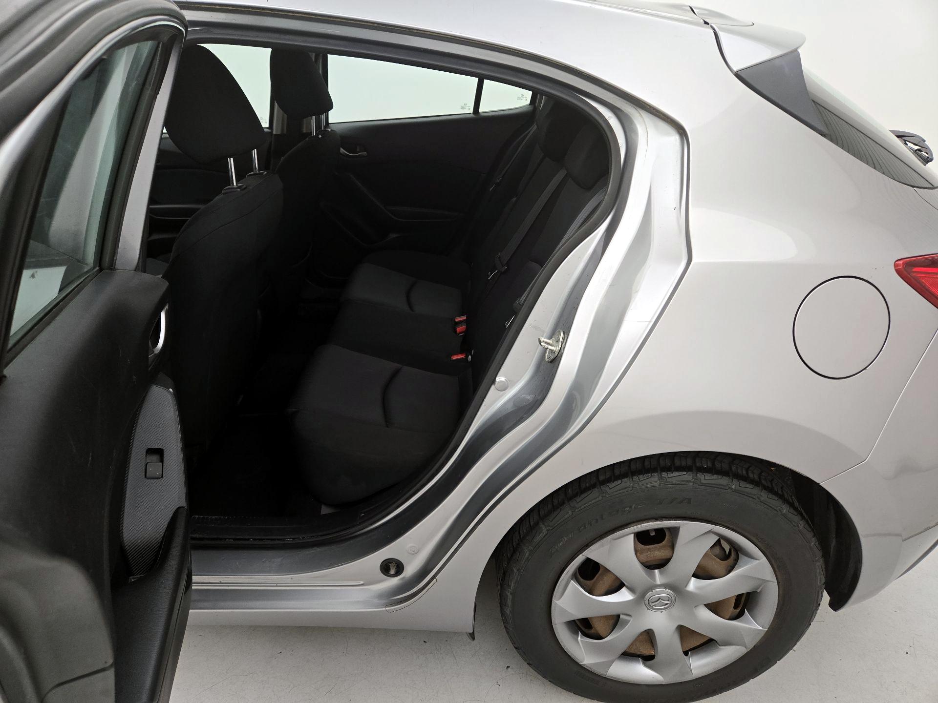 Thumbnail: 2015 Mazda Mazda3 - 16