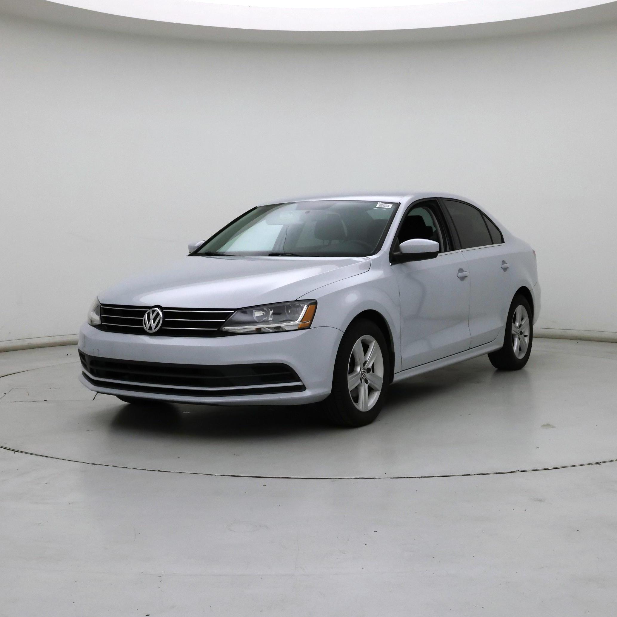 Thumbnail: 2017 Volkswagen Jetta - 4