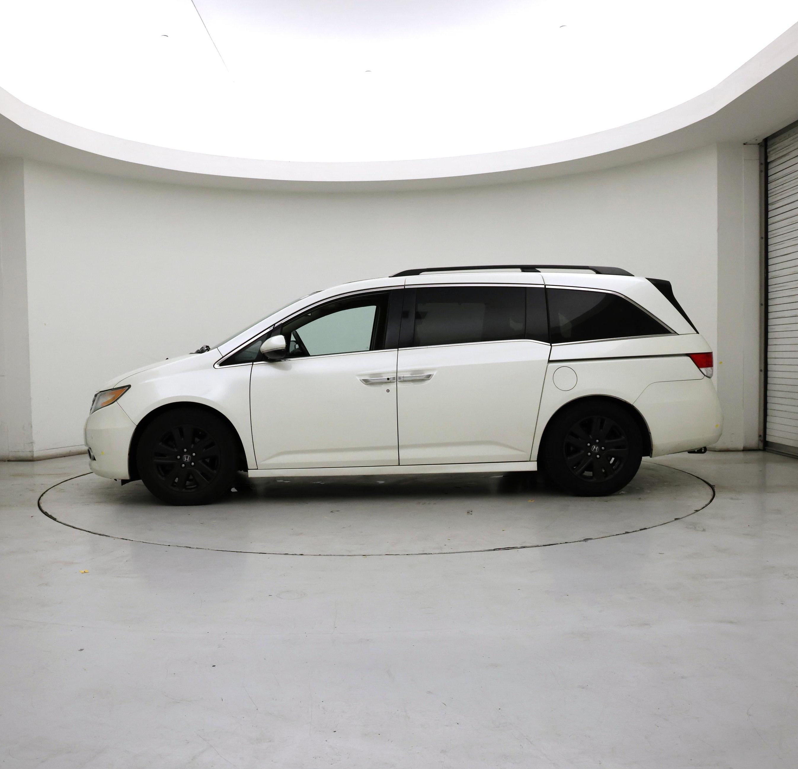 Thumbnail: 2014 Honda Odyssey - 3