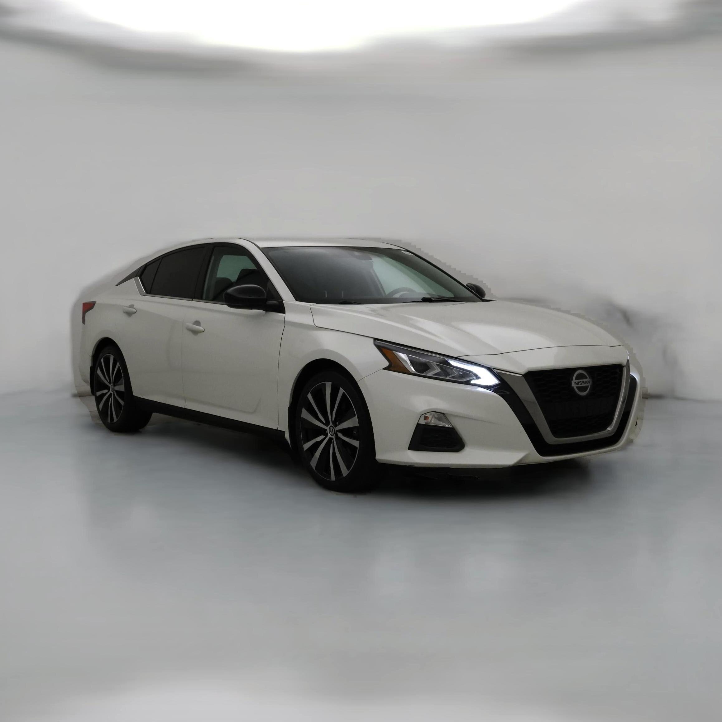 Thumbnail: 2020 Nissan Altima - 1