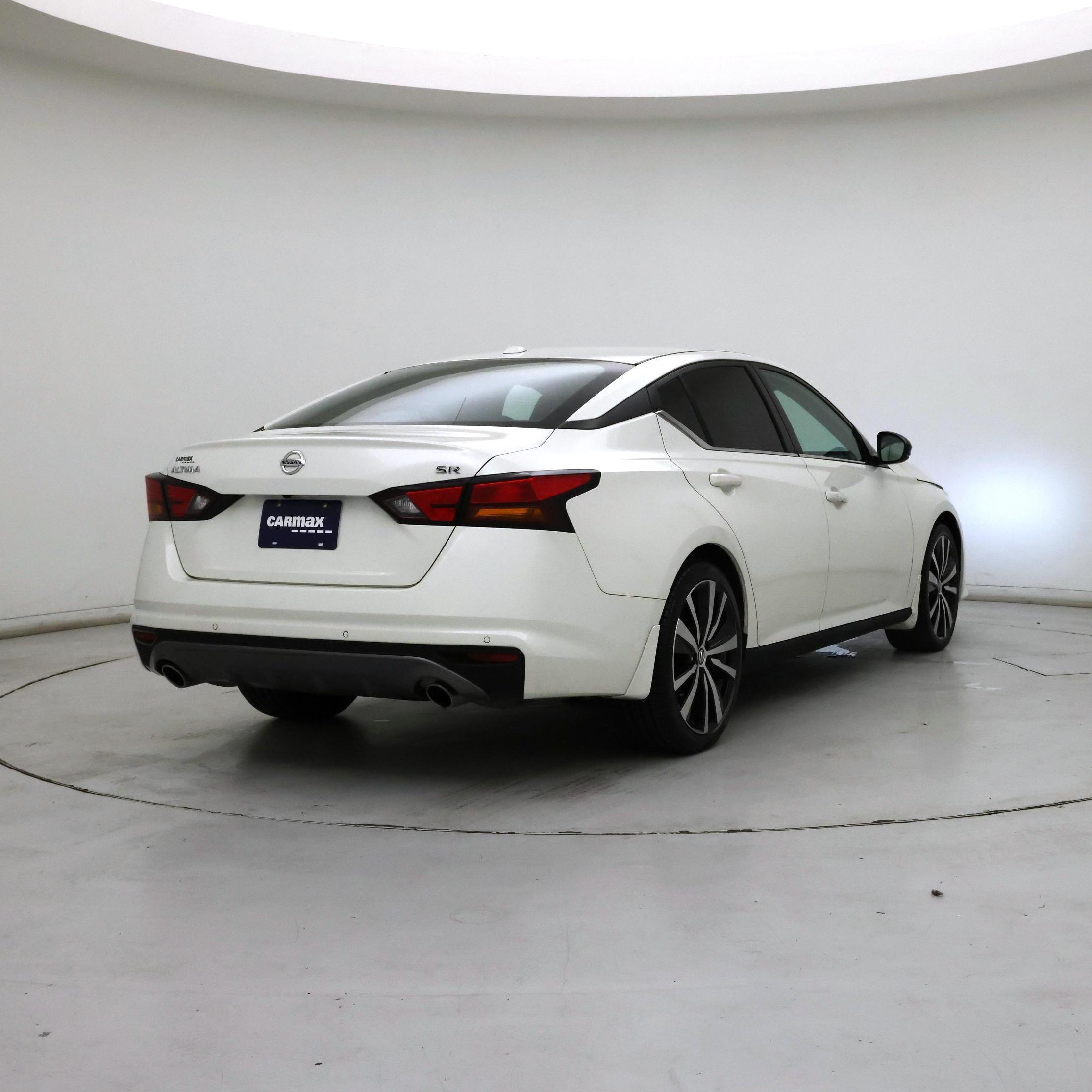 Thumbnail: 2020 Nissan Altima - 8