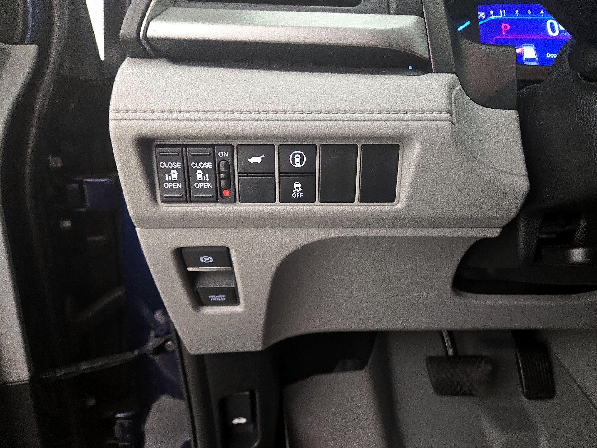 Thumbnail: 2022 Honda Odyssey - 13