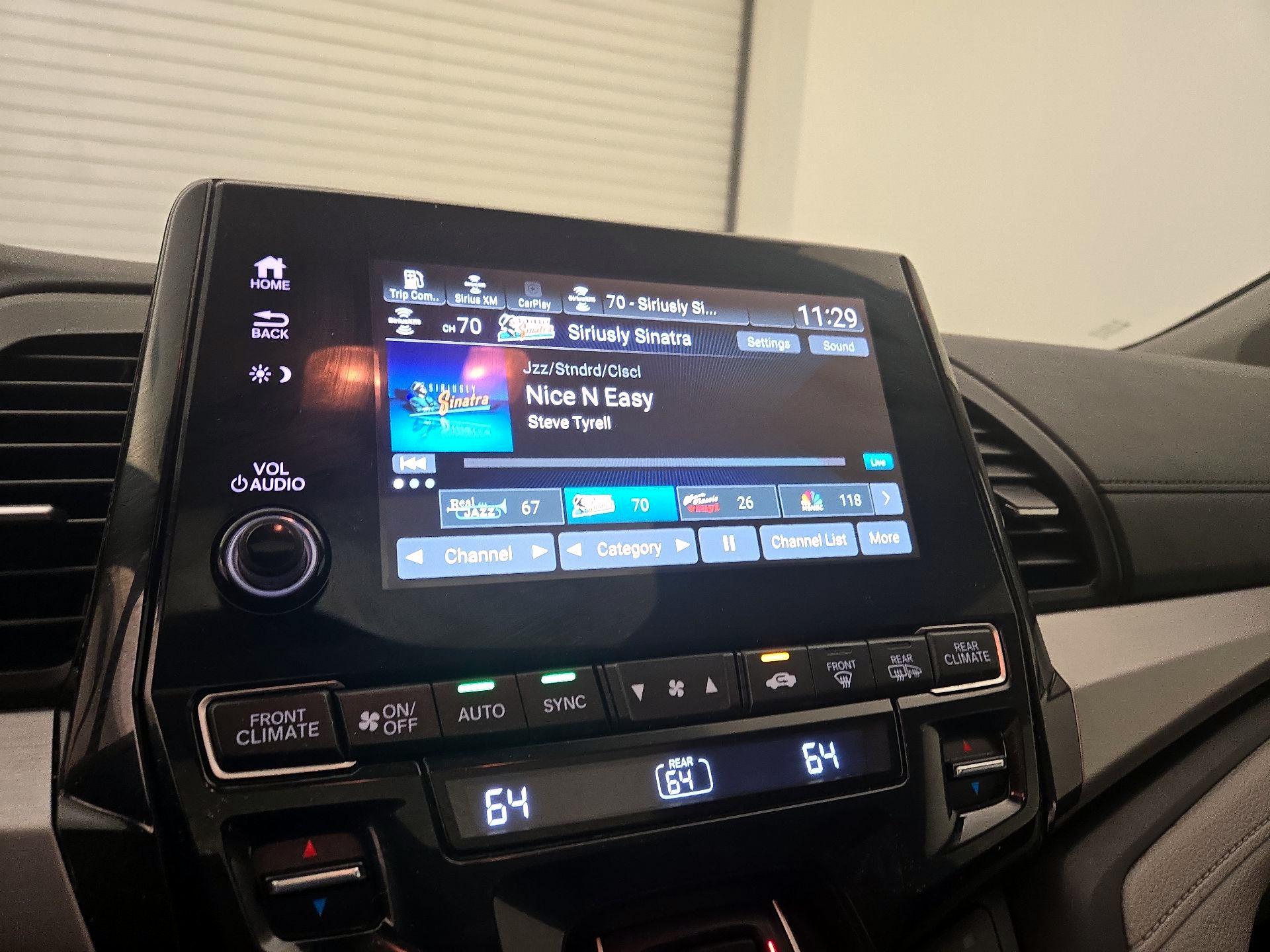 Thumbnail: 2022 Honda Odyssey - 15
