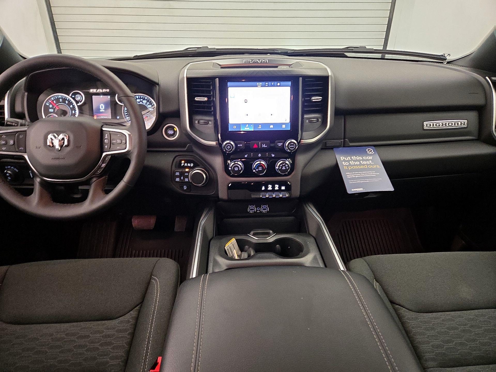 Thumbnail: 2025 RAM 1500 - 9