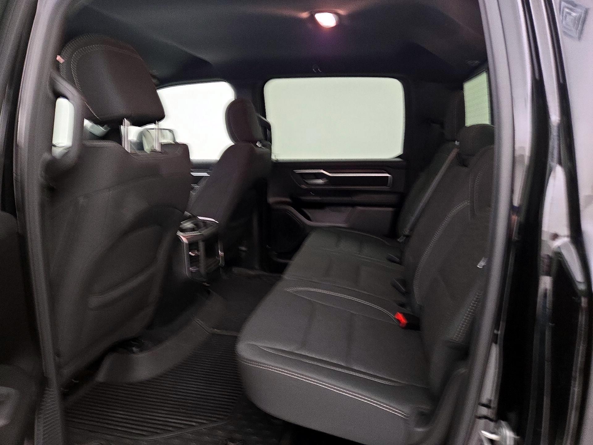 Thumbnail: 2025 RAM 1500 - 19