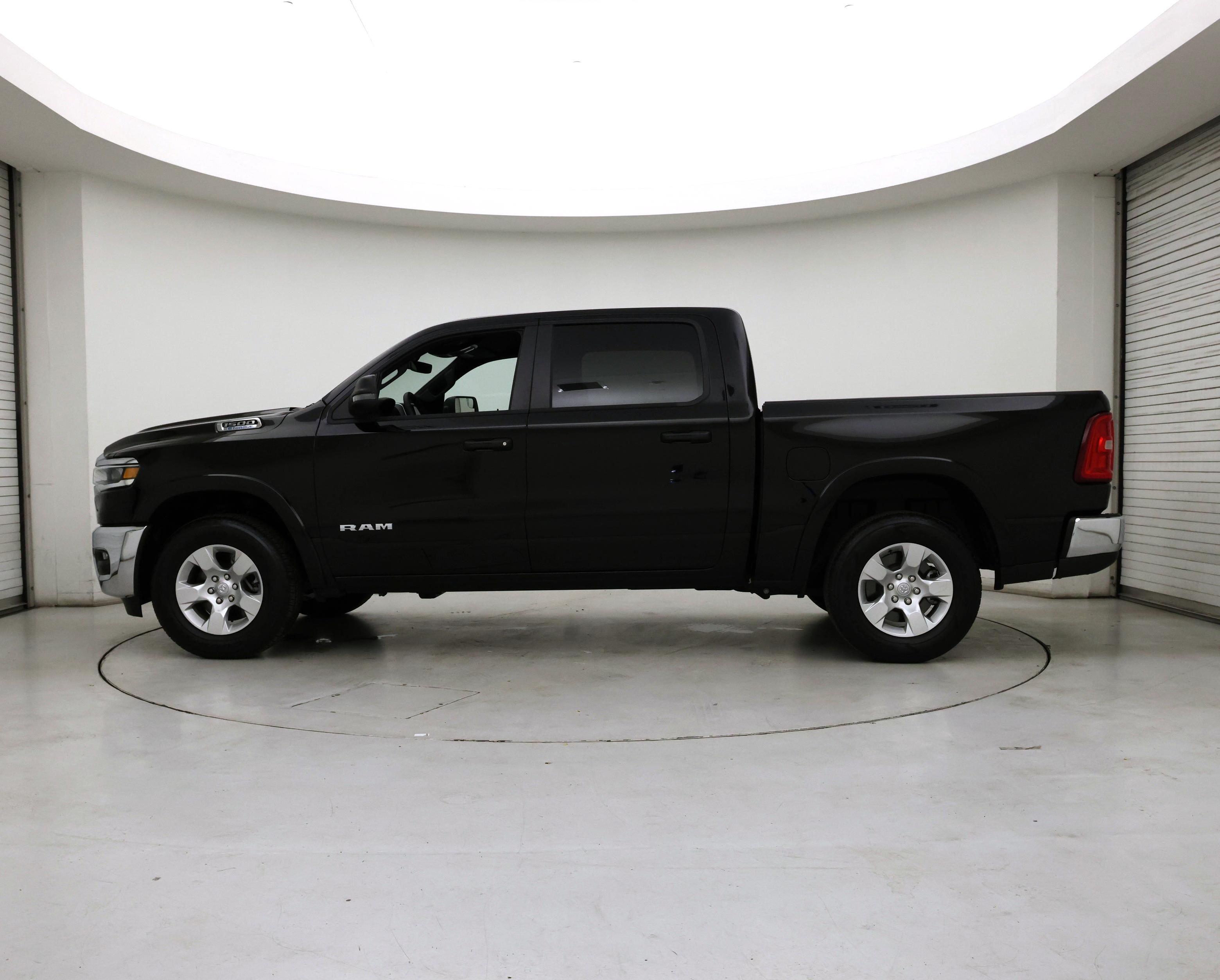 Thumbnail: 2025 RAM 1500 - 3