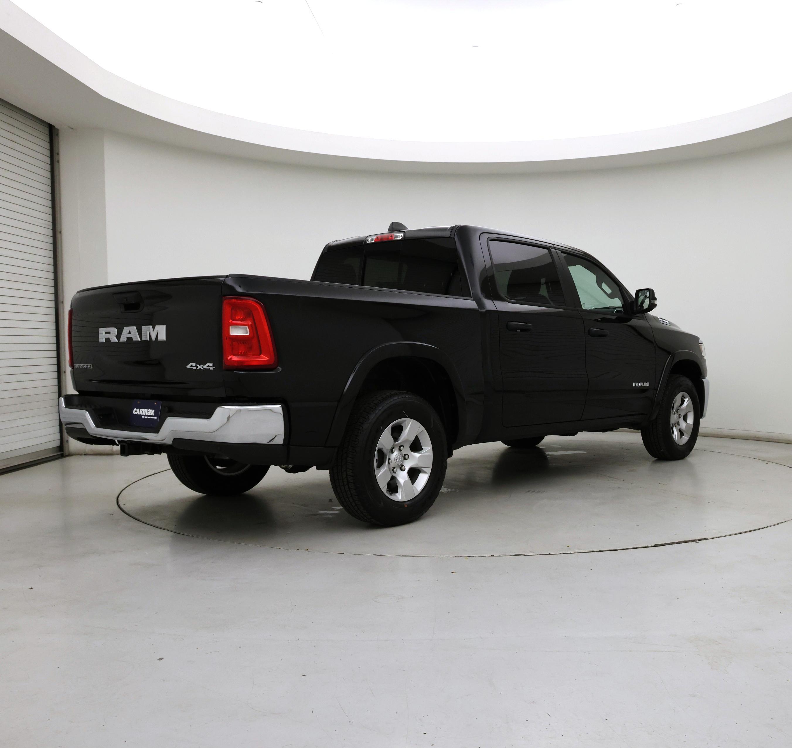 Thumbnail: 2025 RAM 1500 - 8