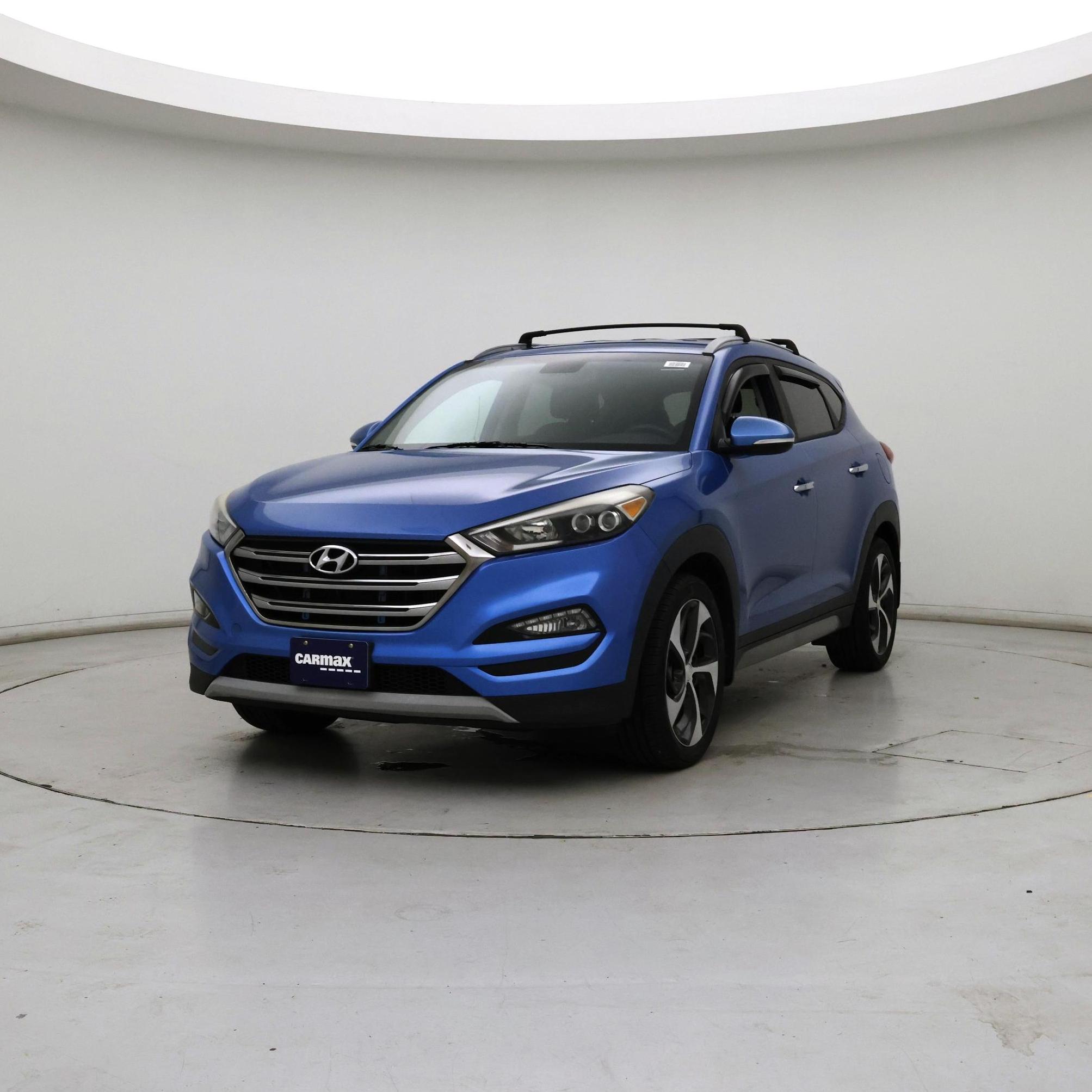 Thumbnail: 2017 Hyundai Tucson - 4