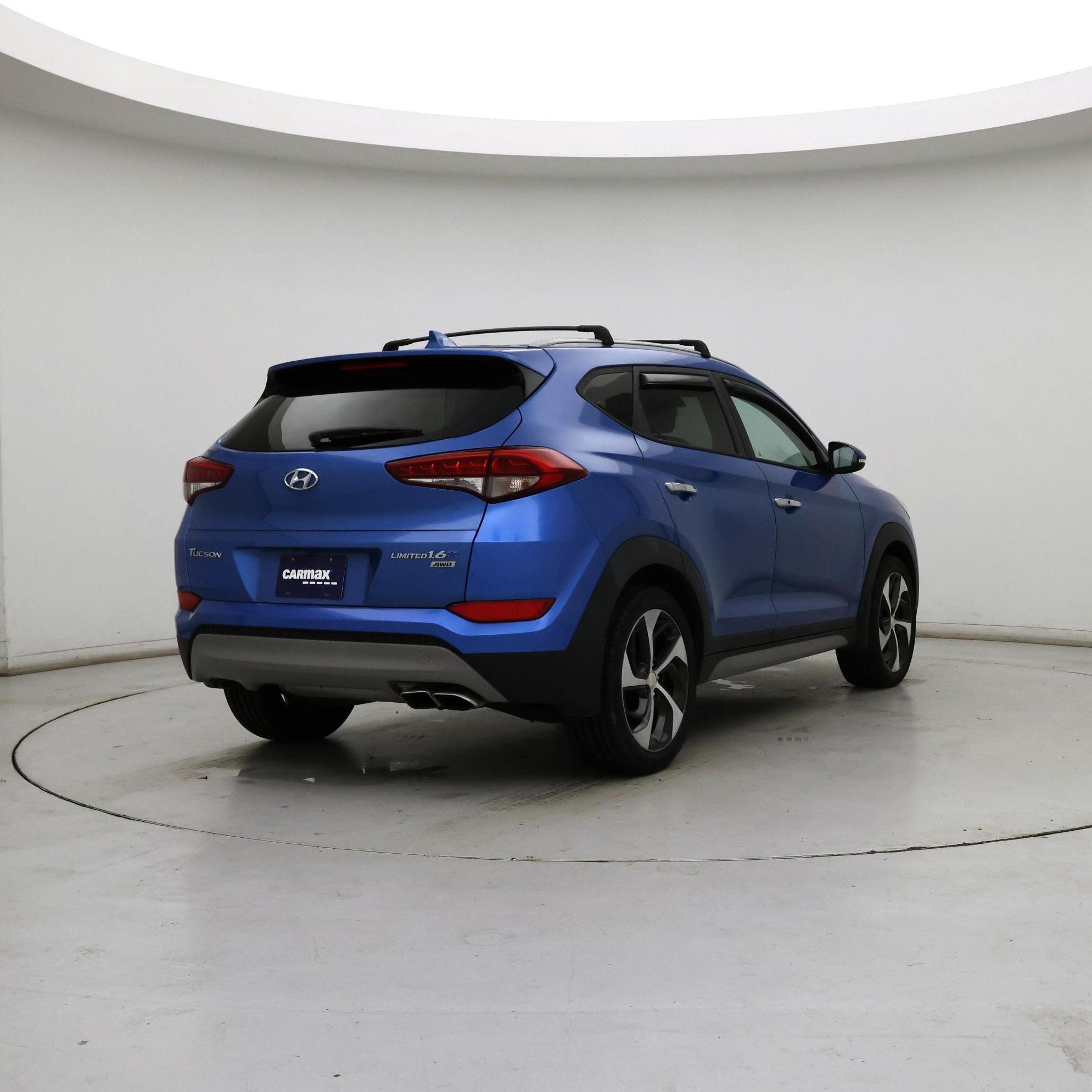 Thumbnail: 2017 Hyundai Tucson - 8