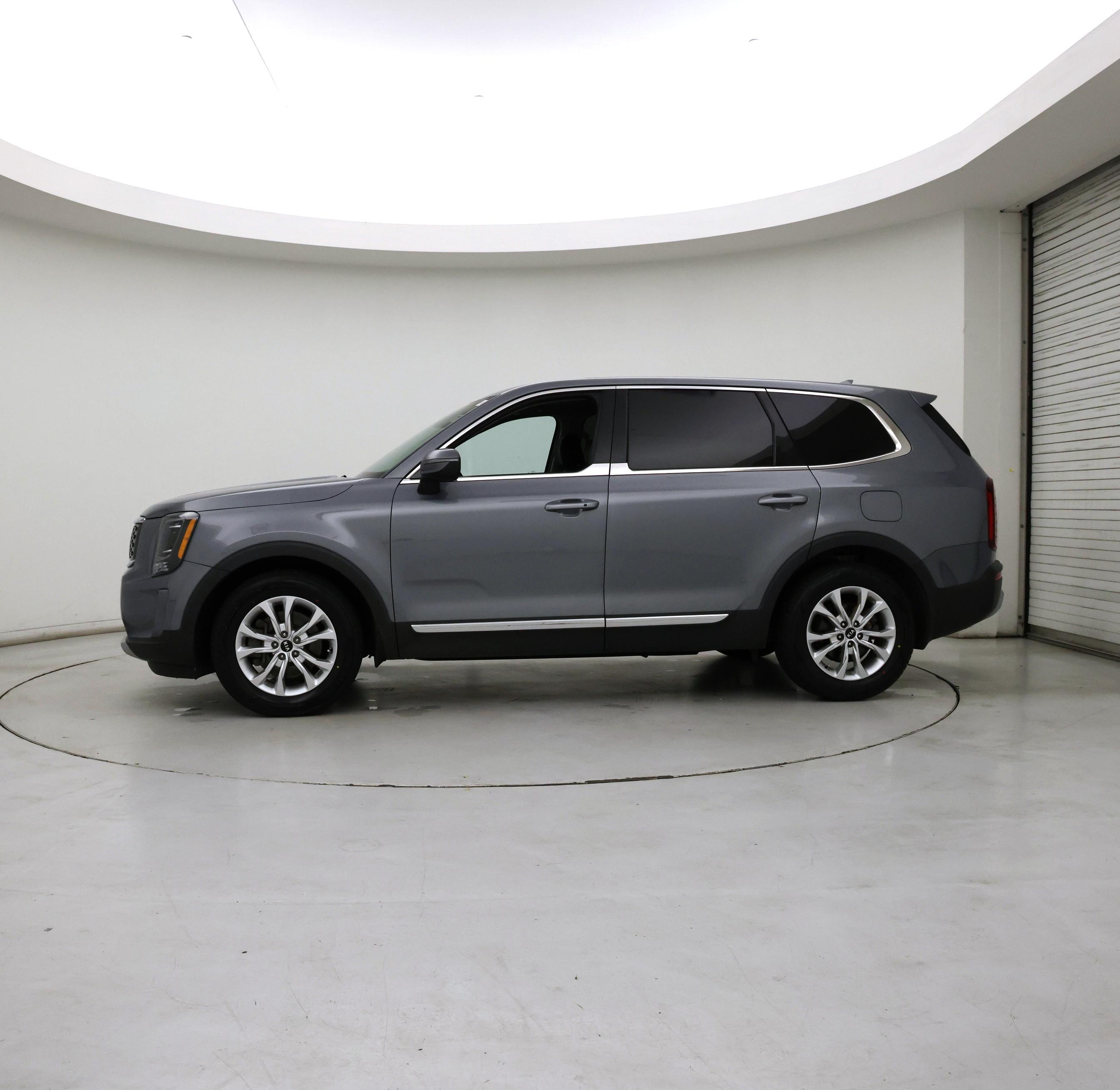 Thumbnail: 2021 Kia Telluride - 3