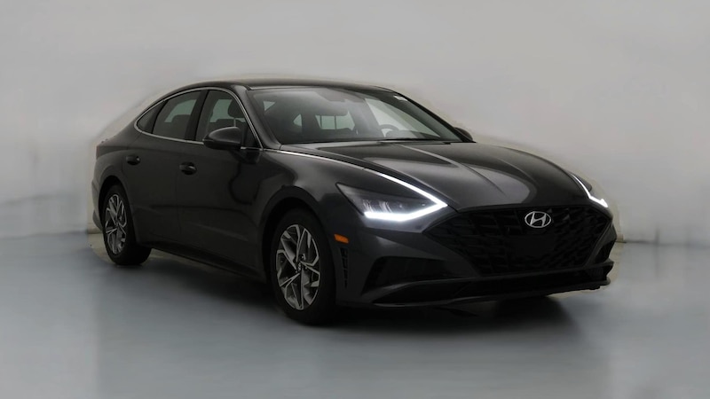 2022 Hyundai Sonata SEL Hero Image
