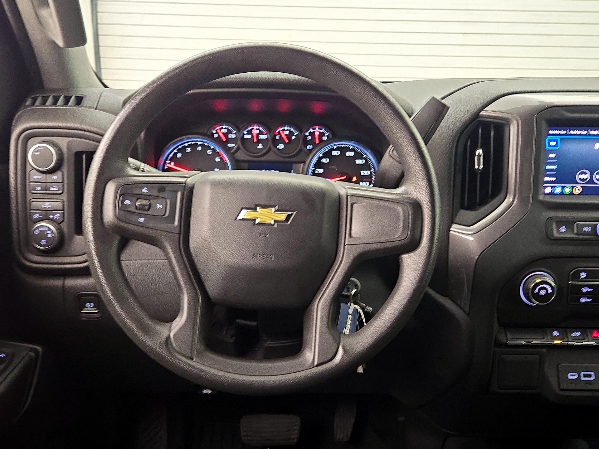 Thumbnail: 2021 Chevrolet Silverado 1500 - 10