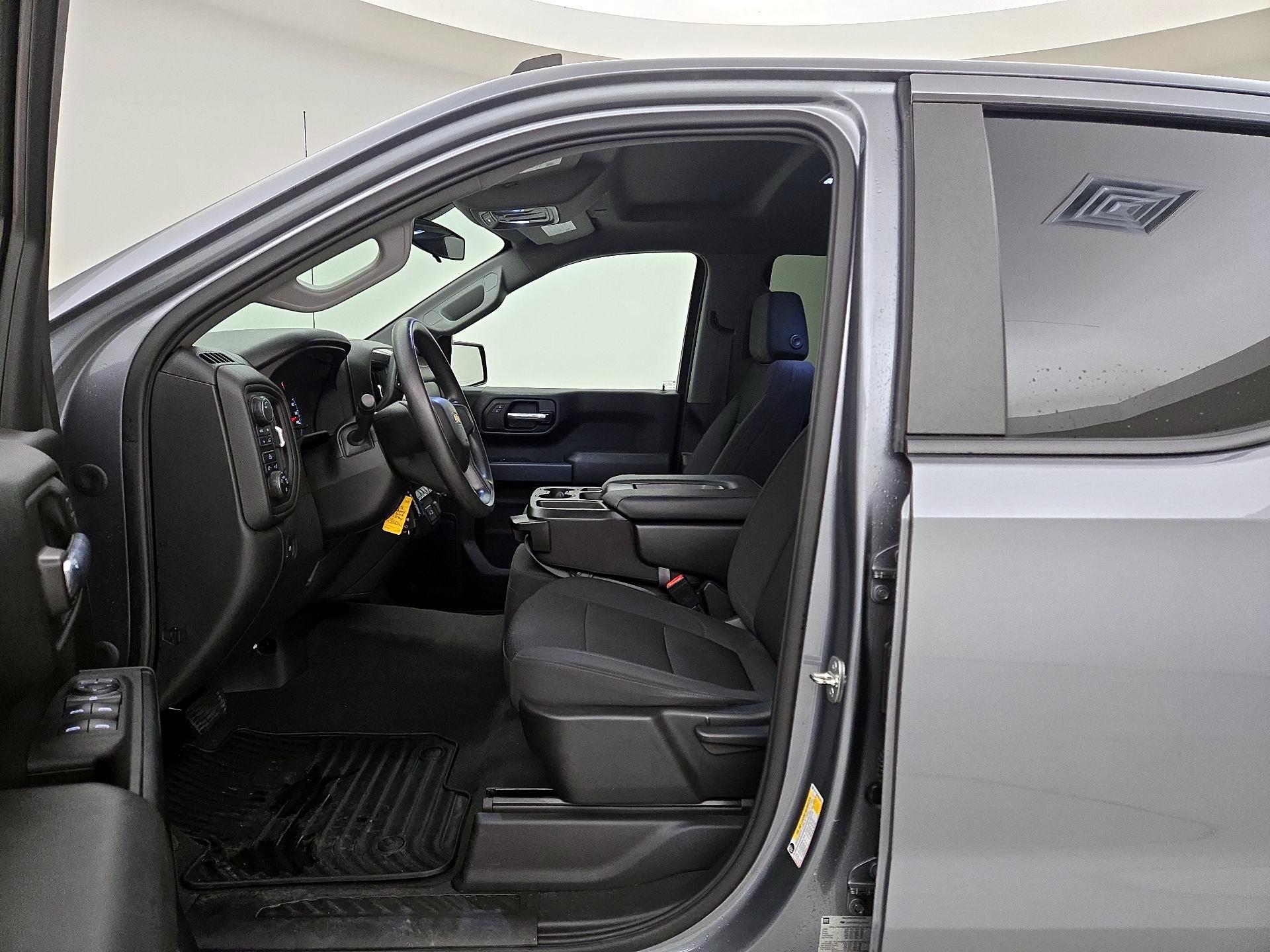 Thumbnail: 2021 Chevrolet Silverado 1500 - 11