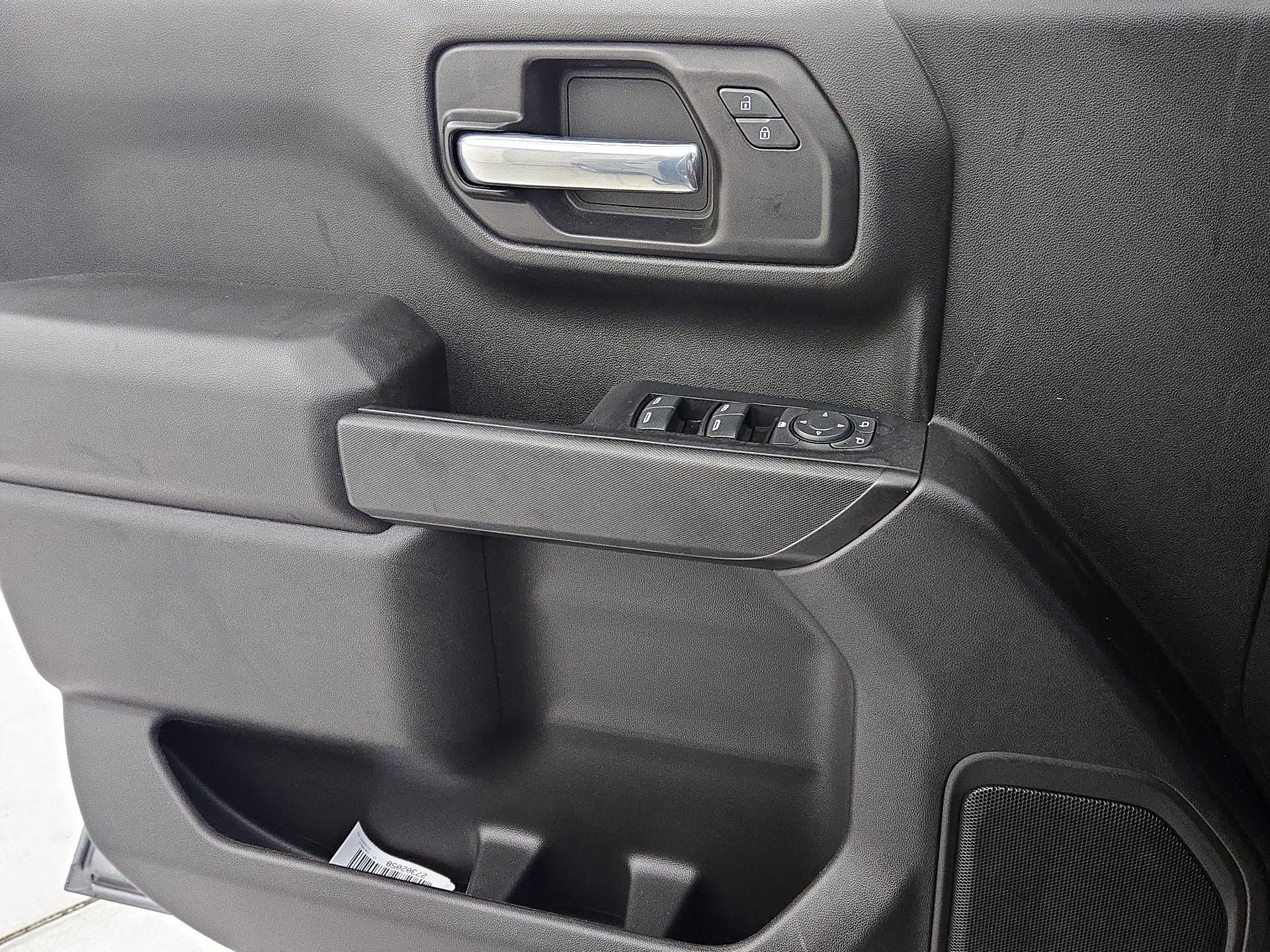 Thumbnail: 2021 Chevrolet Silverado 1500 - 12