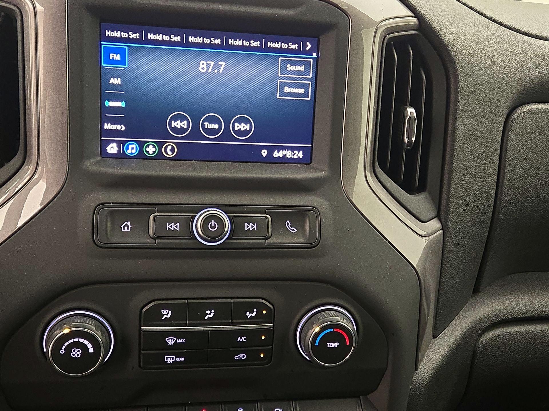 Thumbnail: 2021 Chevrolet Silverado 1500 - 14