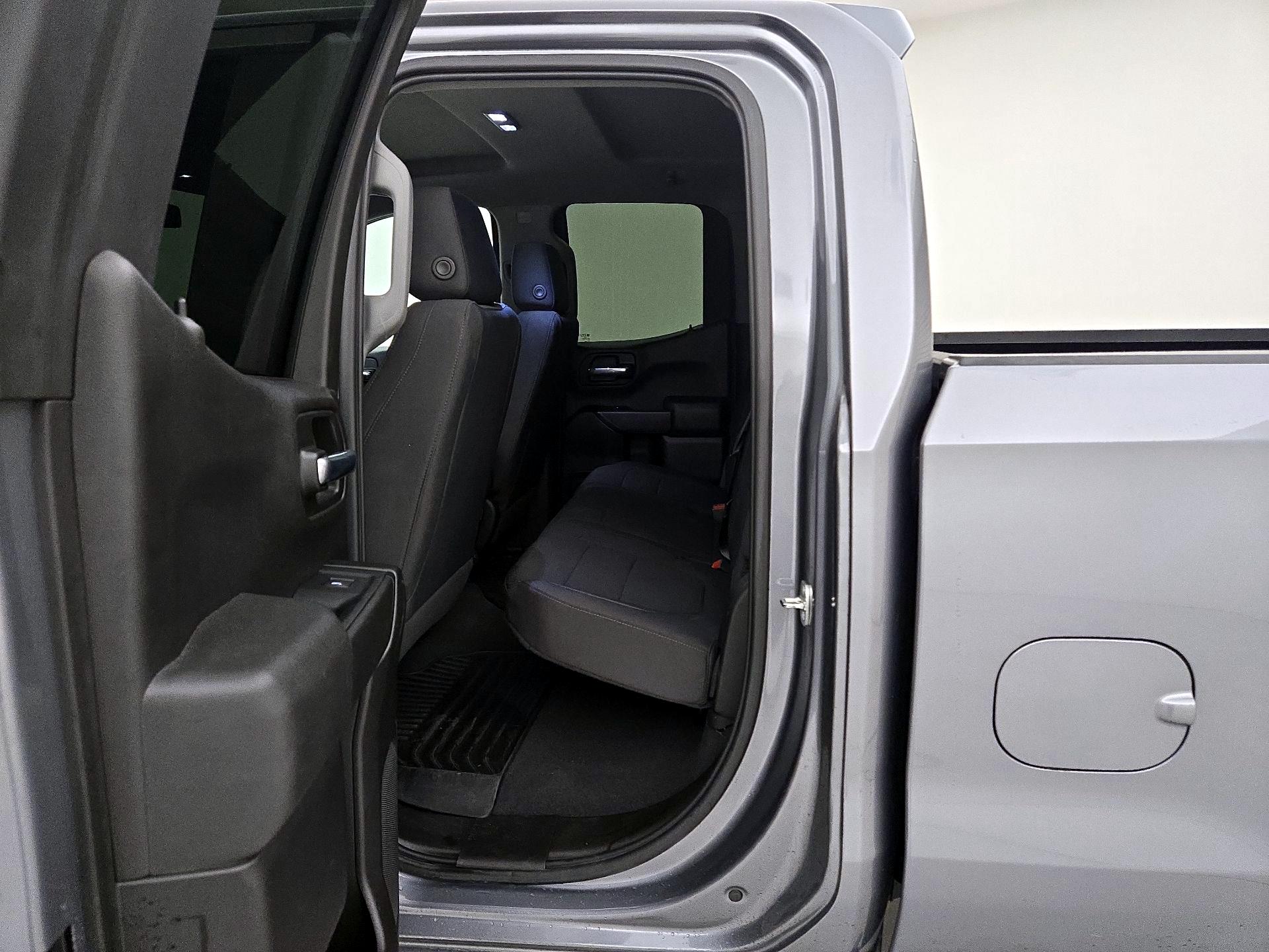 Thumbnail: 2021 Chevrolet Silverado 1500 - 17
