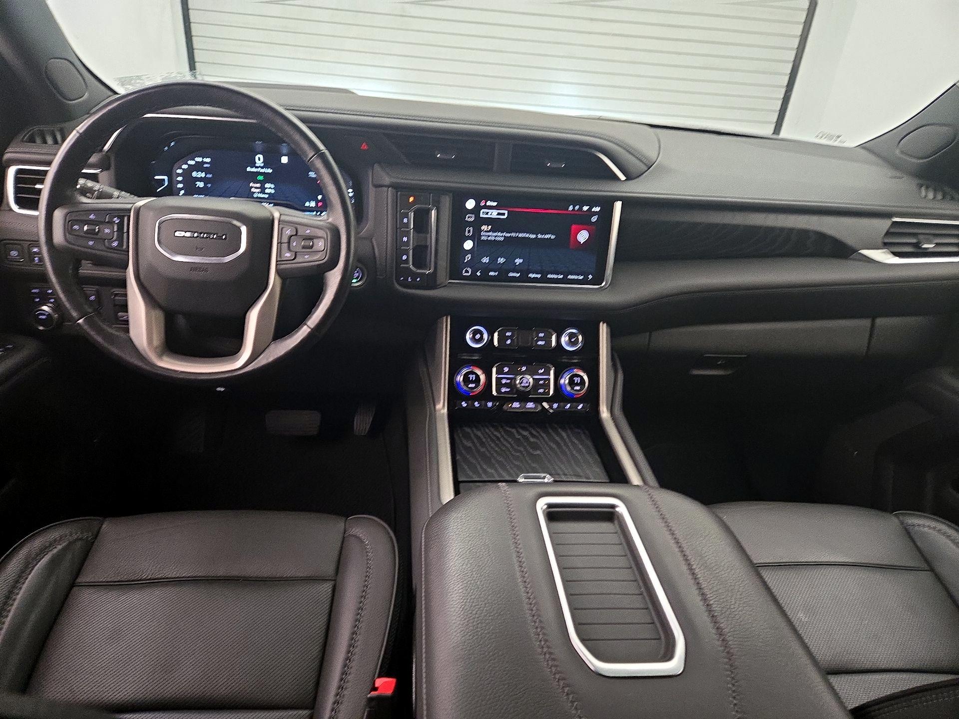 Thumbnail: 2022 GMC Yukon XL - 9