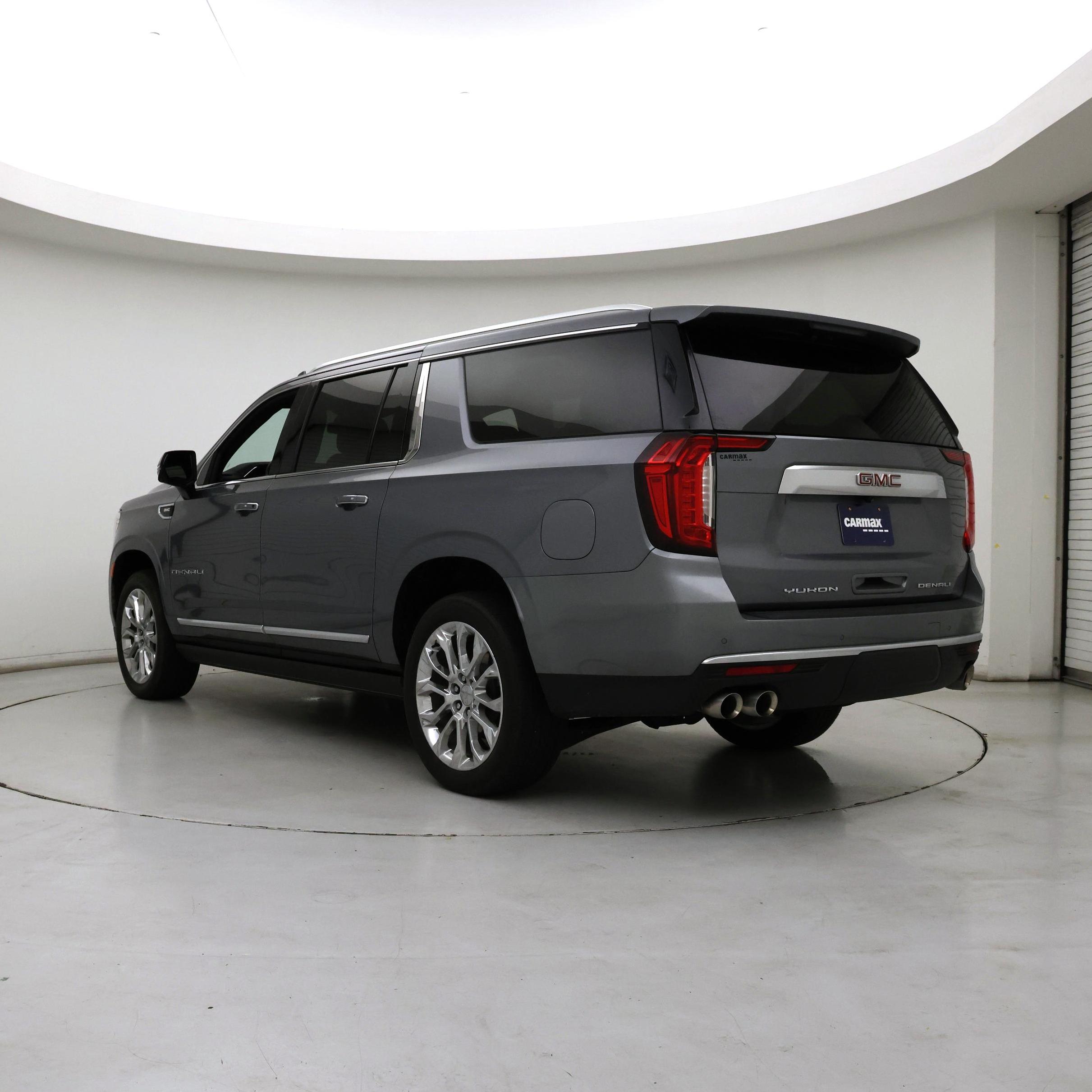 Thumbnail: 2022 GMC Yukon XL - 2