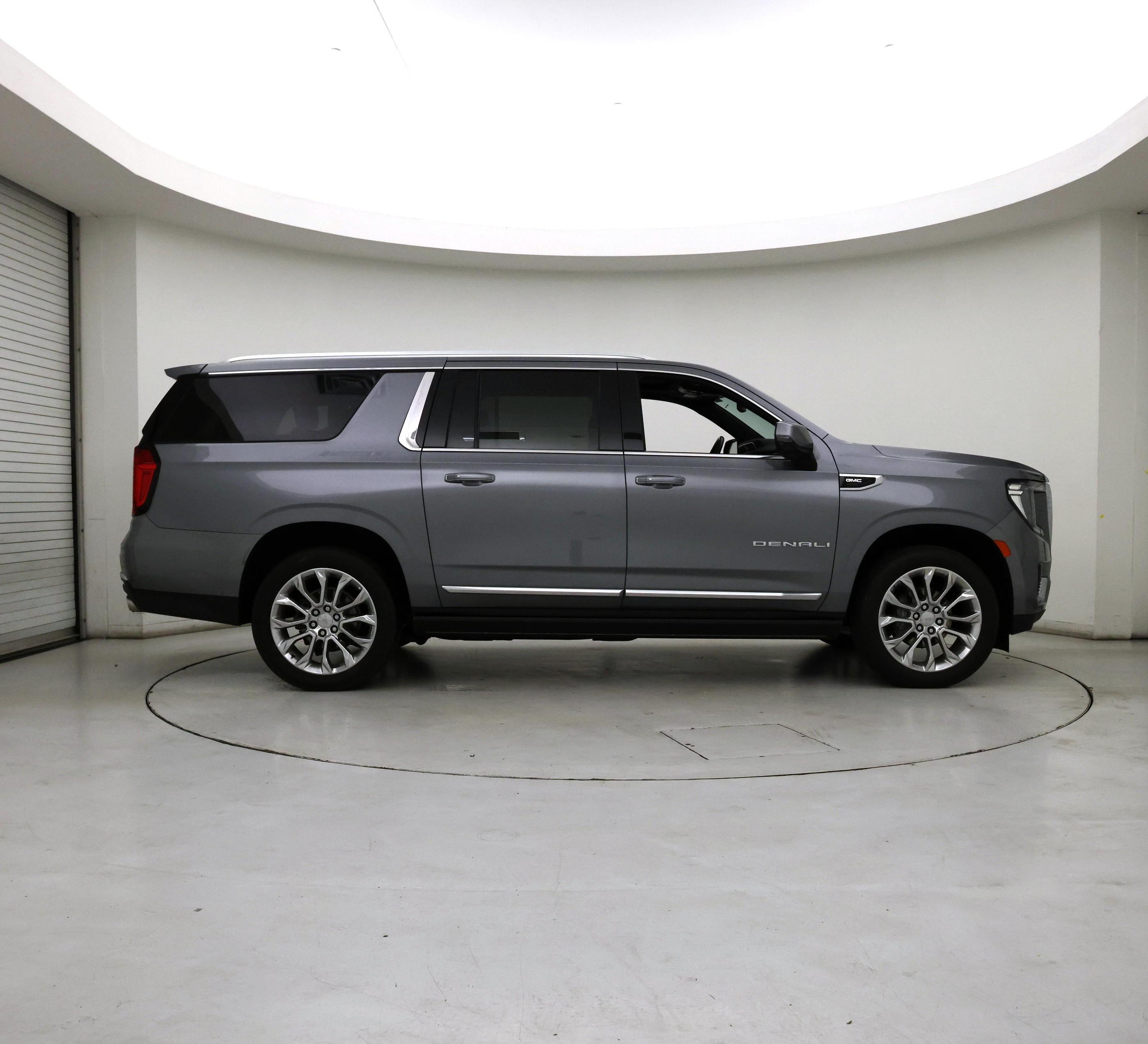 Thumbnail: 2022 GMC Yukon XL - 7
