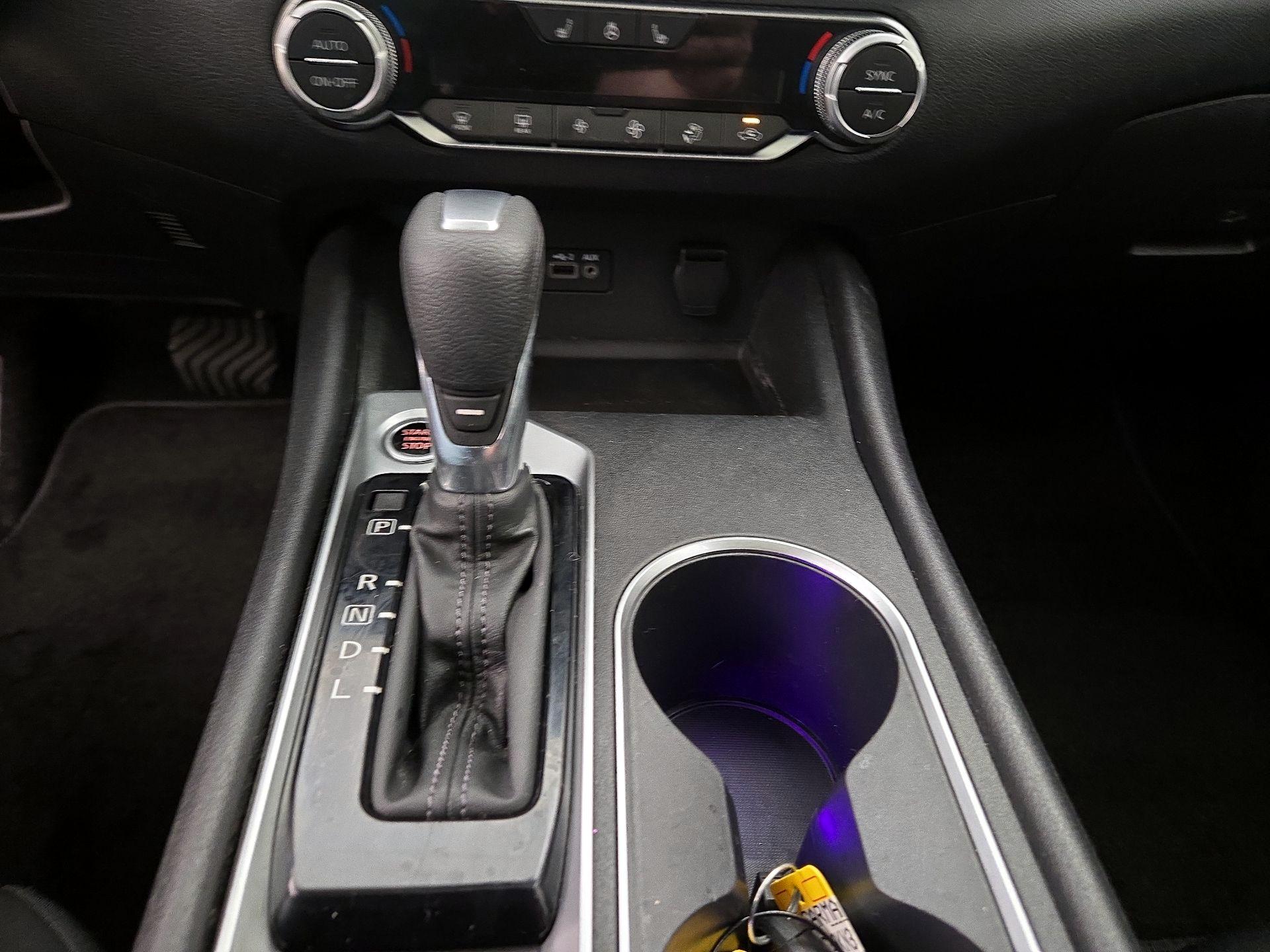 Thumbnail: 2019 Nissan Altima - 17