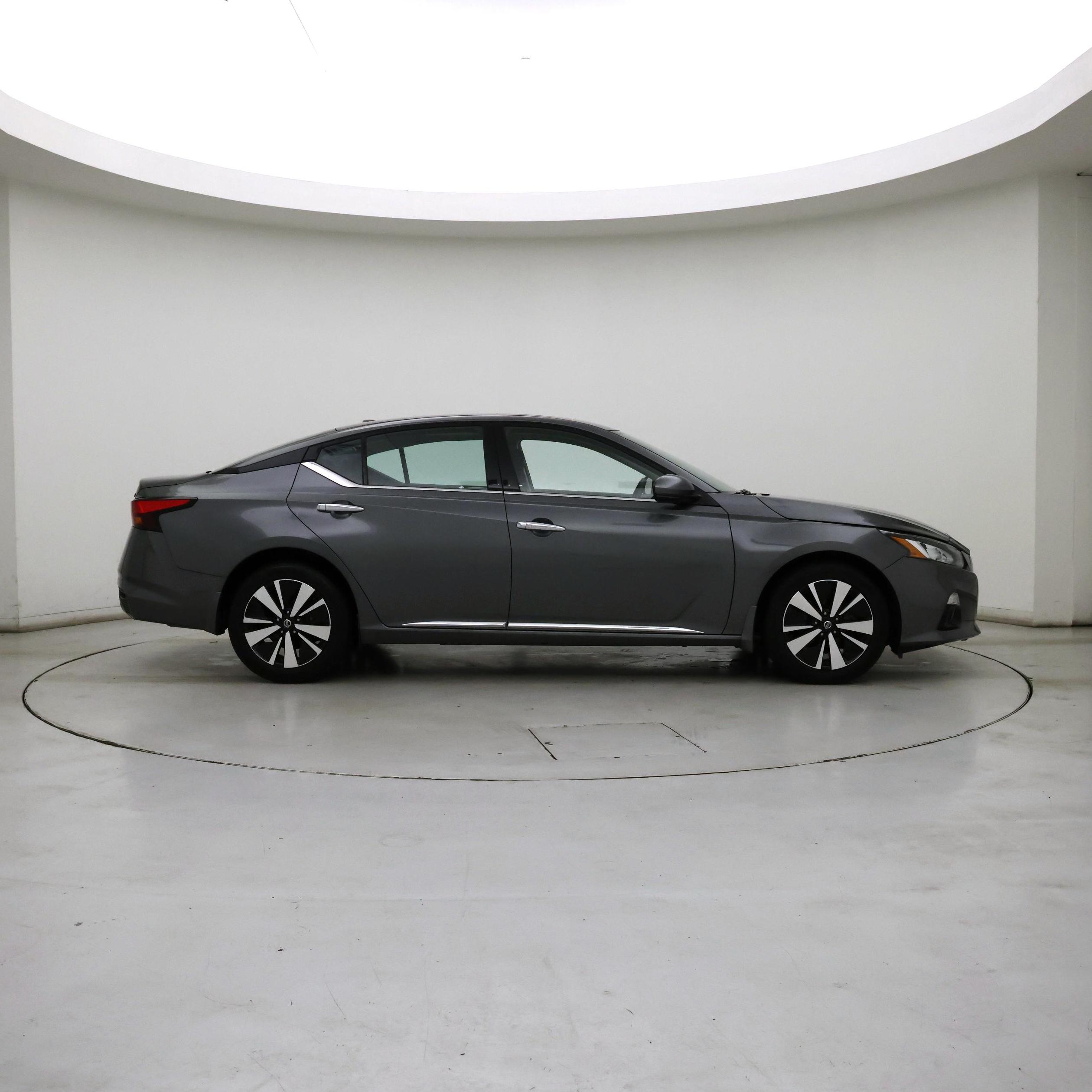 Thumbnail: 2019 Nissan Altima - 7