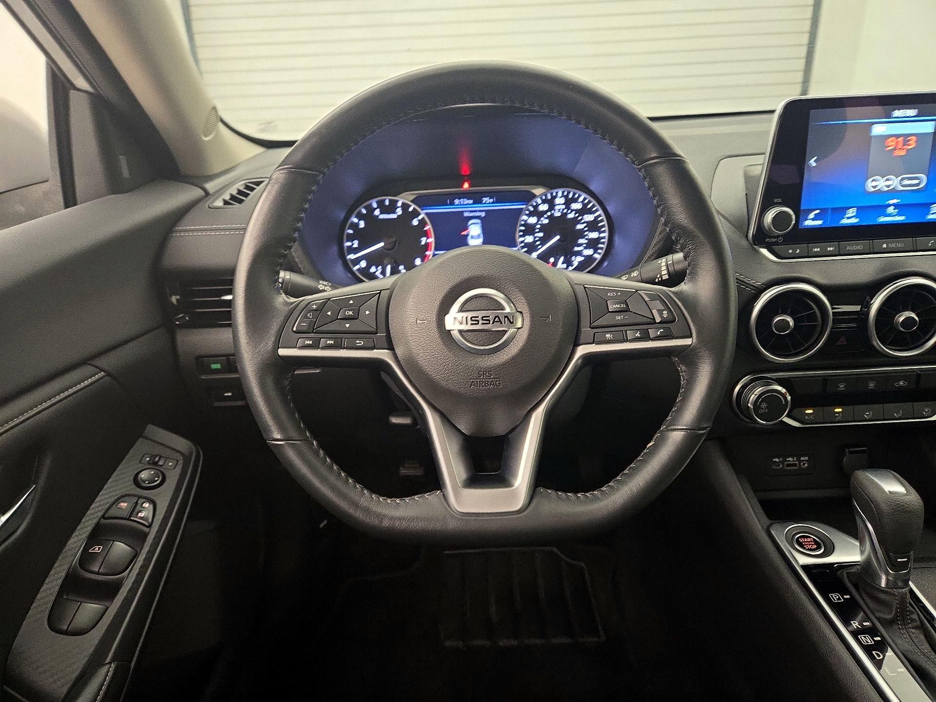 Thumbnail: 2022 Nissan Sentra - 10