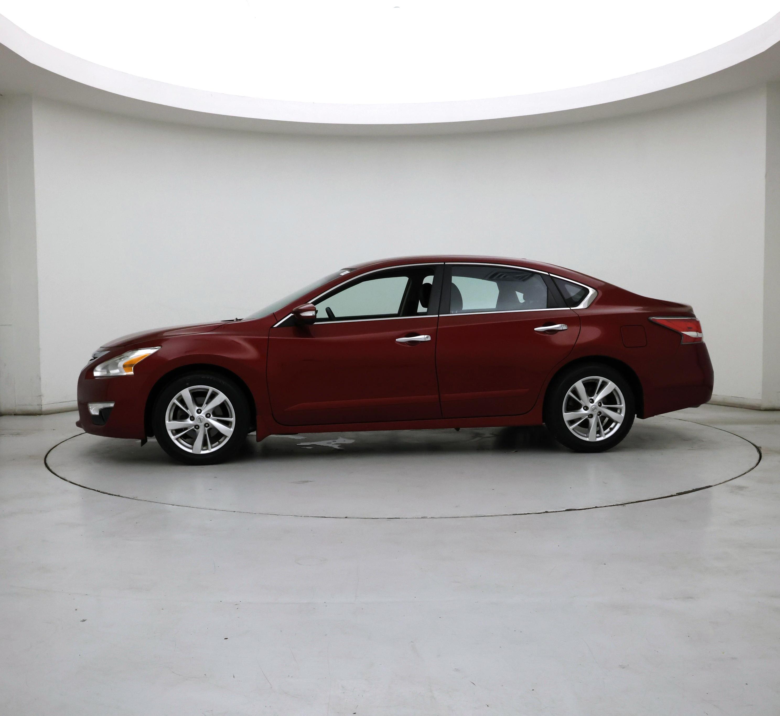 Thumbnail: 2015 Nissan Altima - 3
