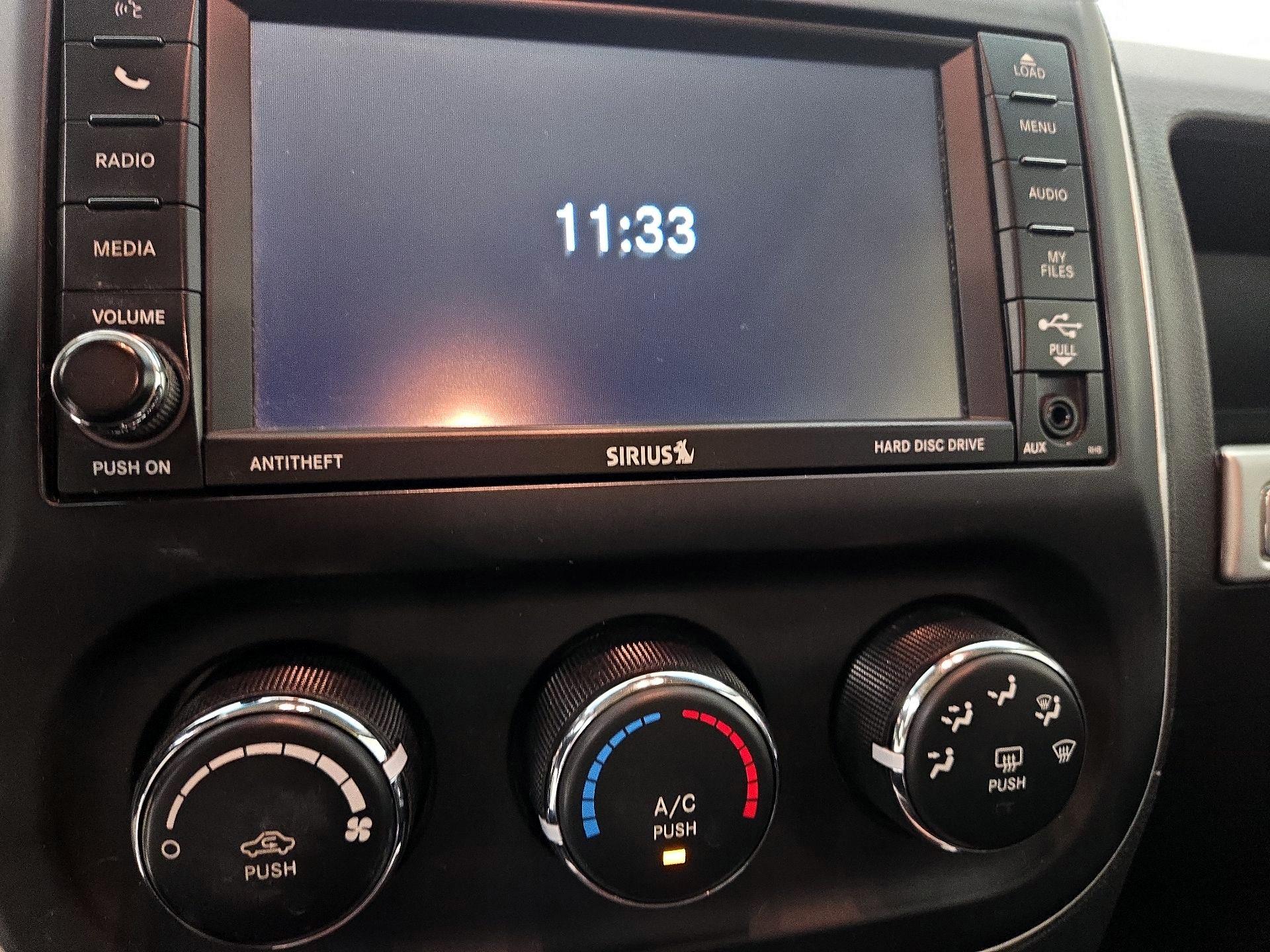 Thumbnail: 2015 Jeep Compass - 13