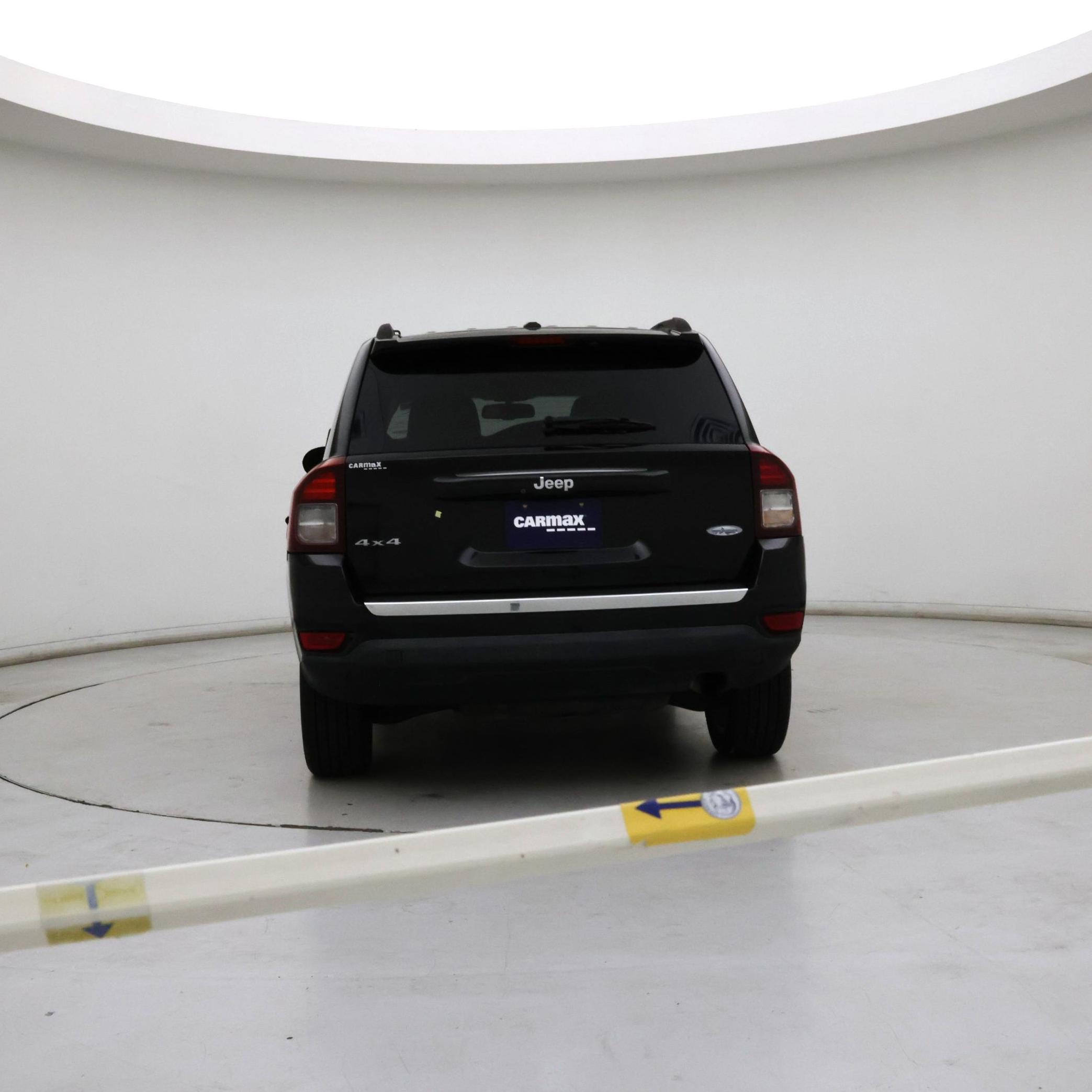Thumbnail: 2015 Jeep Compass - 6