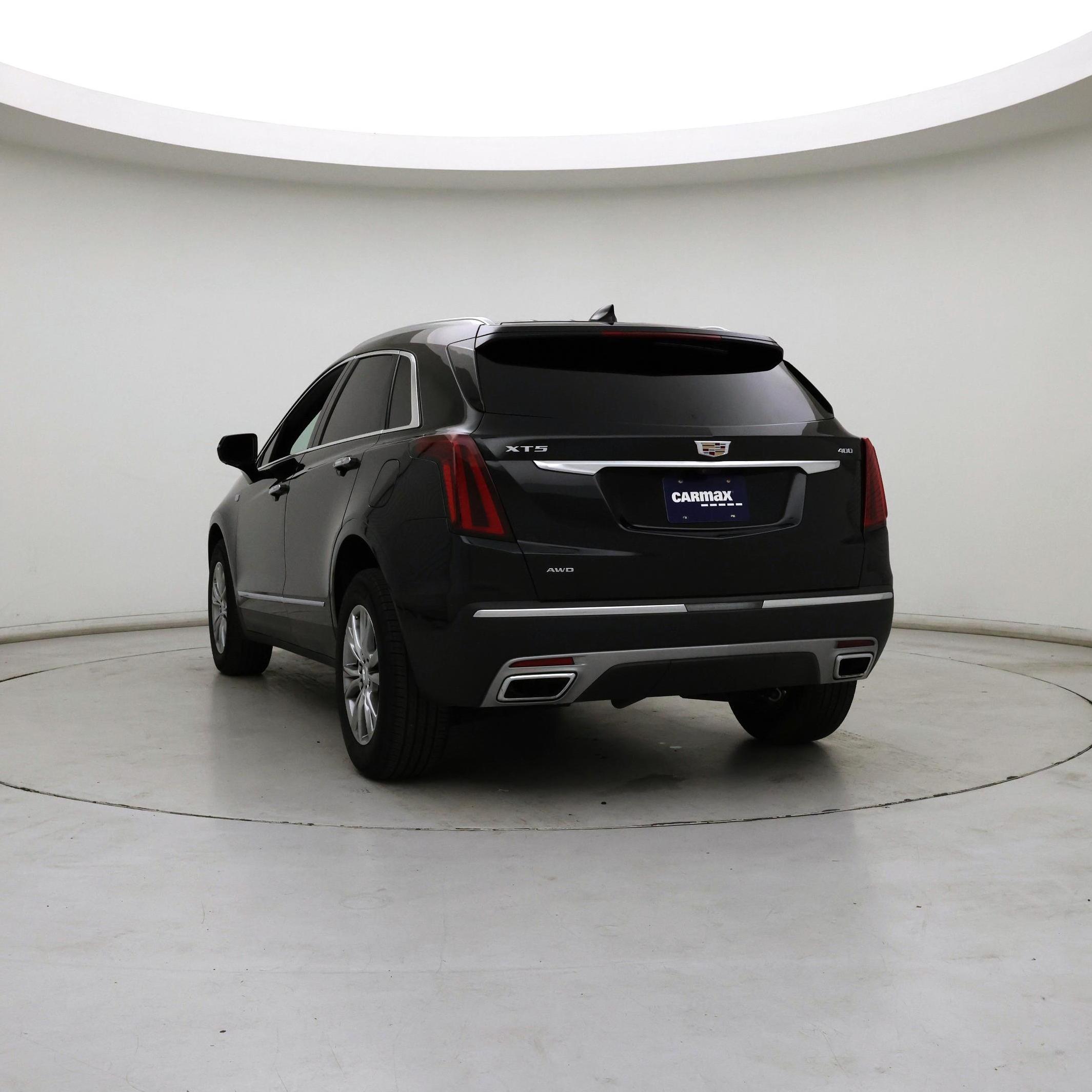 Thumbnail: 2022 Cadillac XT5 - 2